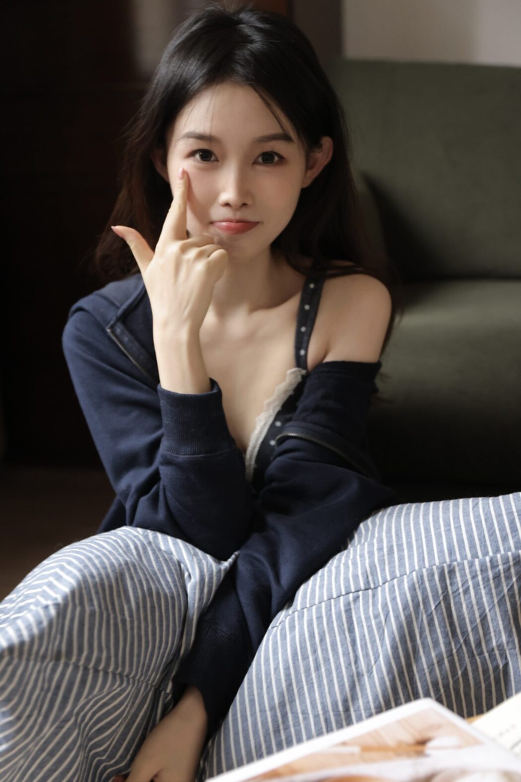 YiTuYu艺图语 Vol.3354 A Miao de Fan Fan