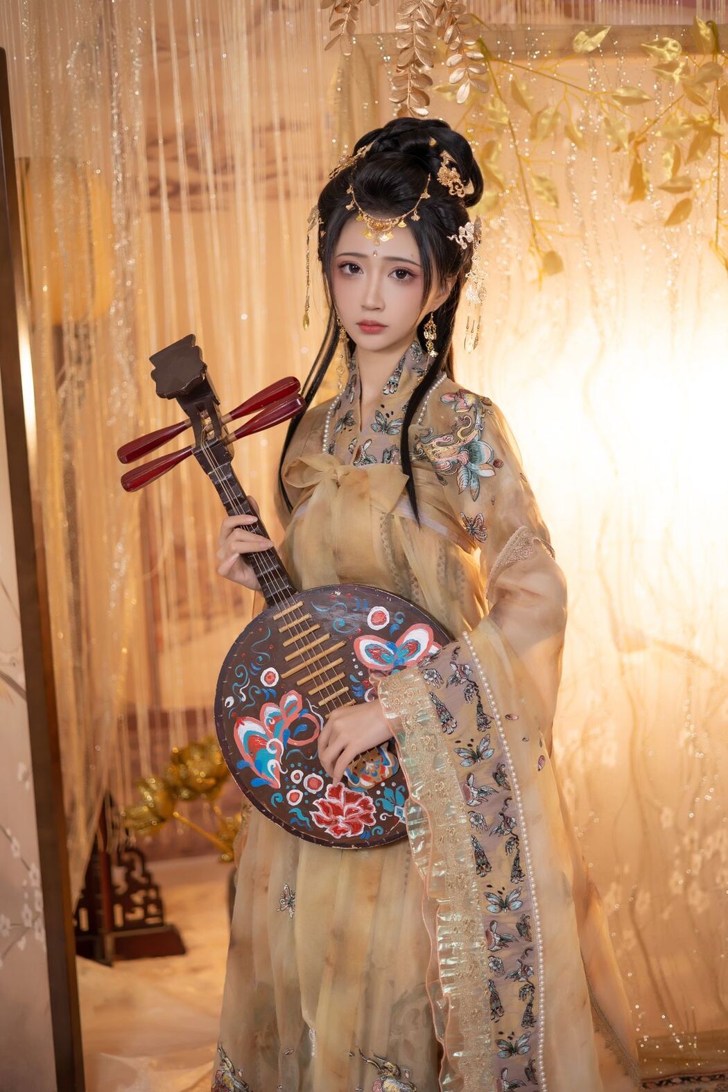 YiTuYu艺图语 Vol.3275 Qi Luo Sheng De Xiao Su Su