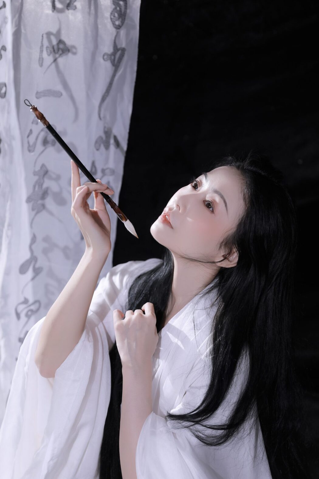YiTuYu艺图语 Vol.3358 Li Li