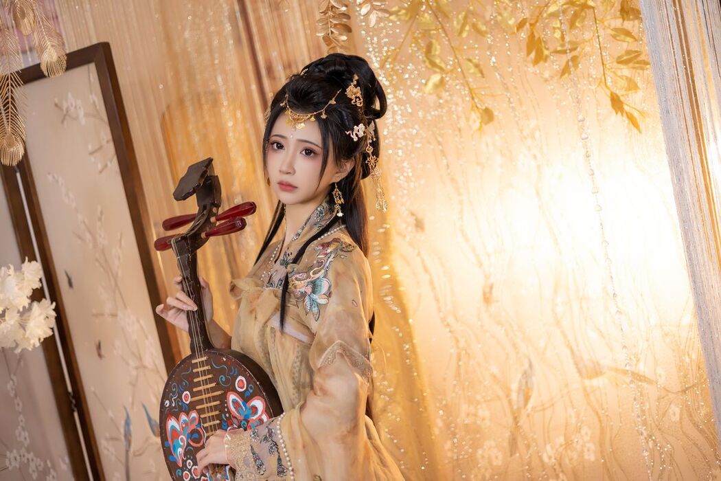YiTuYu艺图语 Vol.3275 Qi Luo Sheng De Xiao Su Su