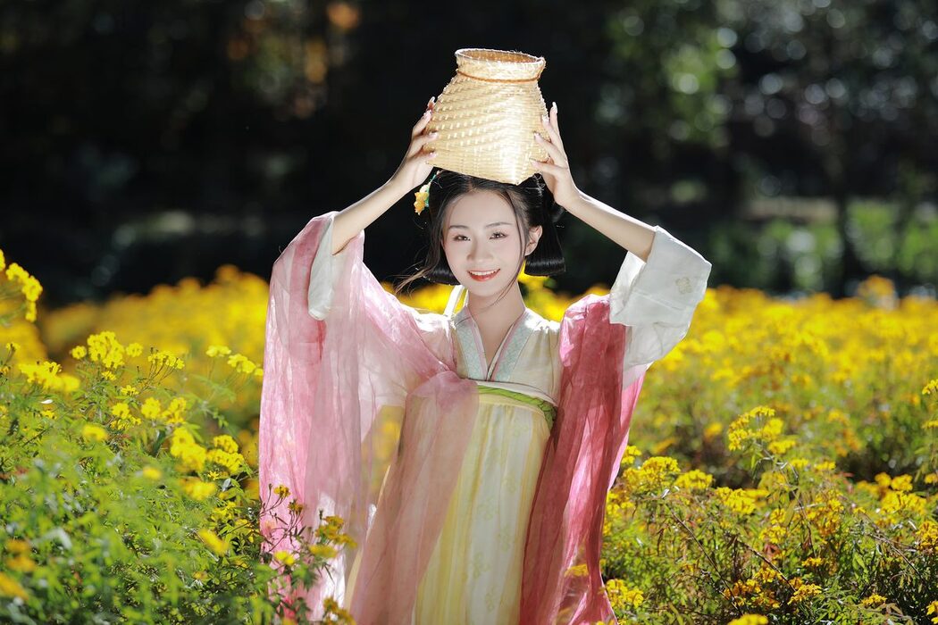 YiTuYu艺图语 Vol.3343 Xiao E Jiang Jiang Jiang