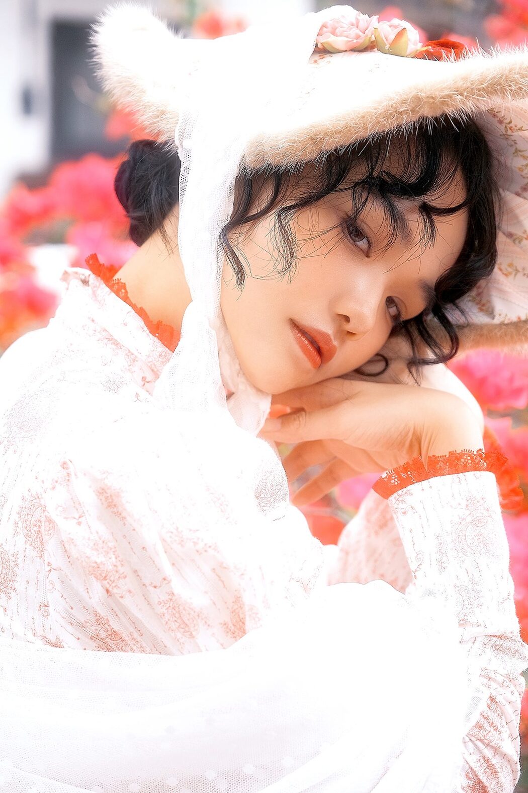 YiTuYu艺图语 Vol.3333 Ke Yi Shou Cover Photo