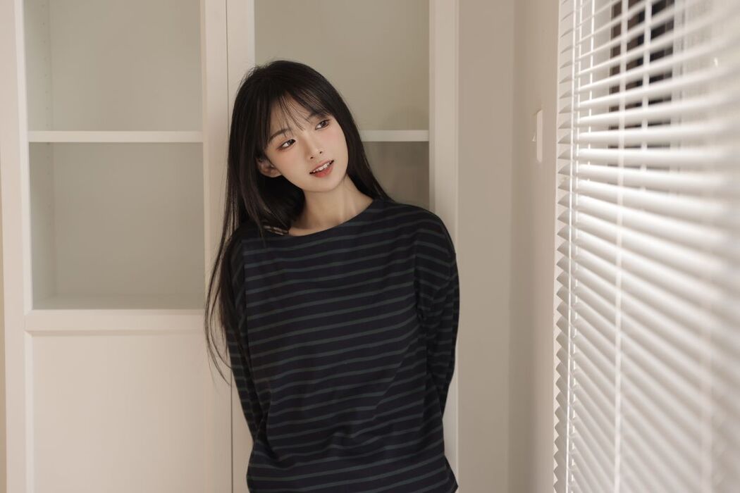 YiTuYu艺图语 Vol.3249 Li Li Zai W