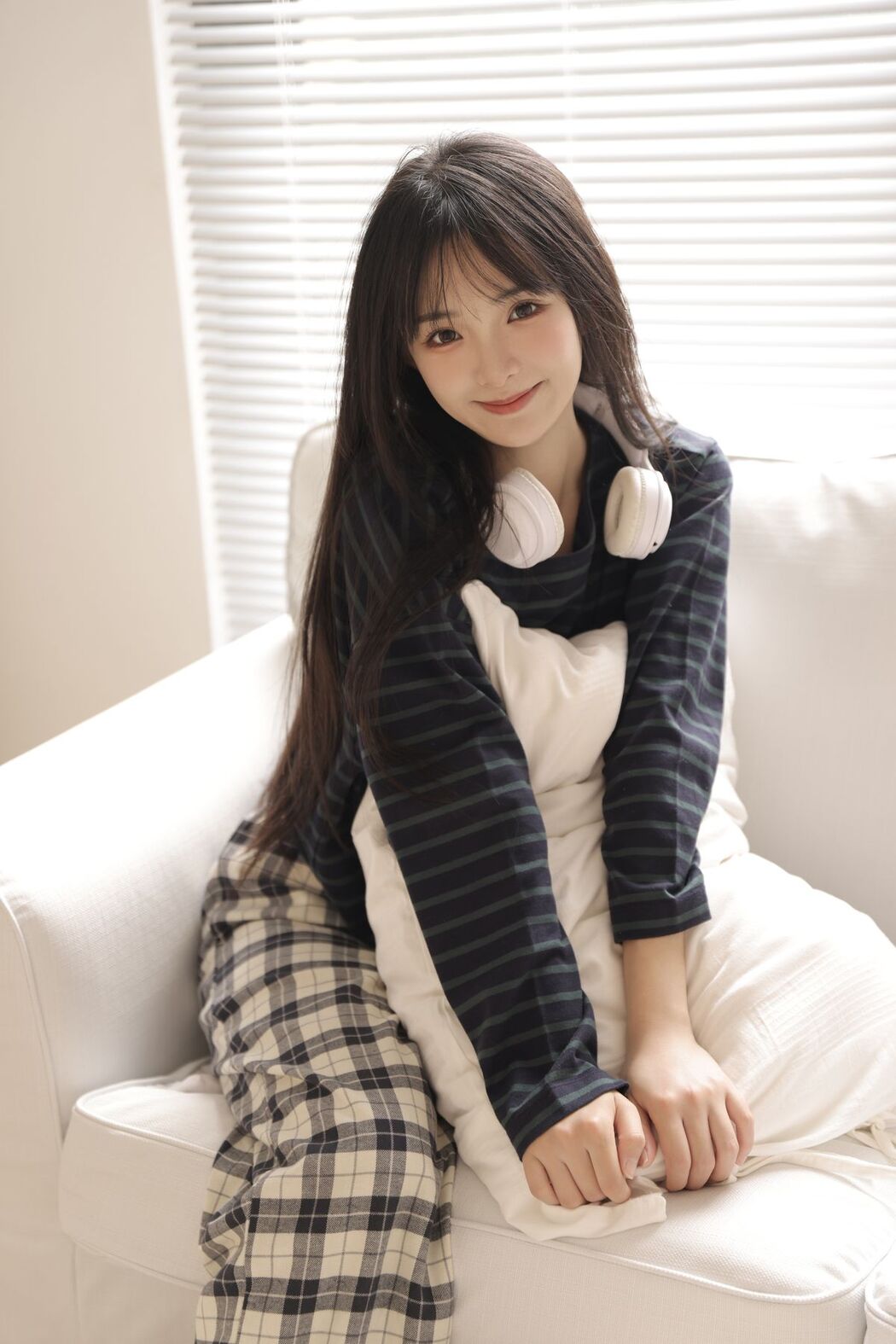 YiTuYu艺图语 Vol.3249 Li Li Zai W