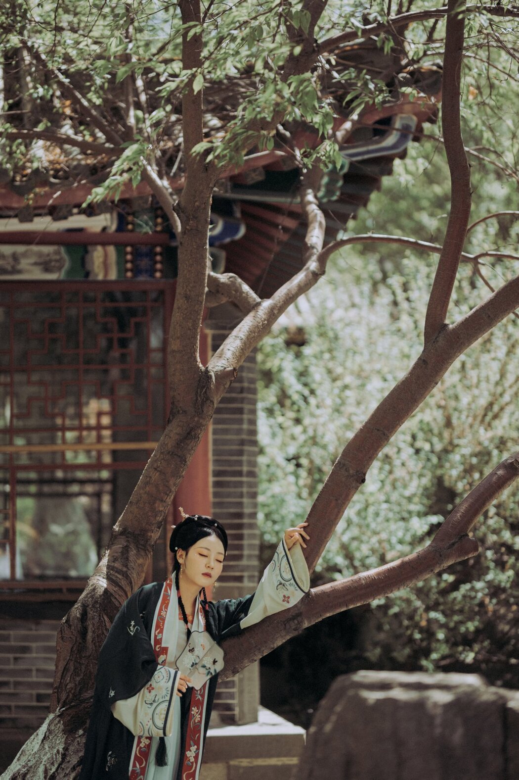 YiTuYu艺图语 Vol.336 Qian Qian