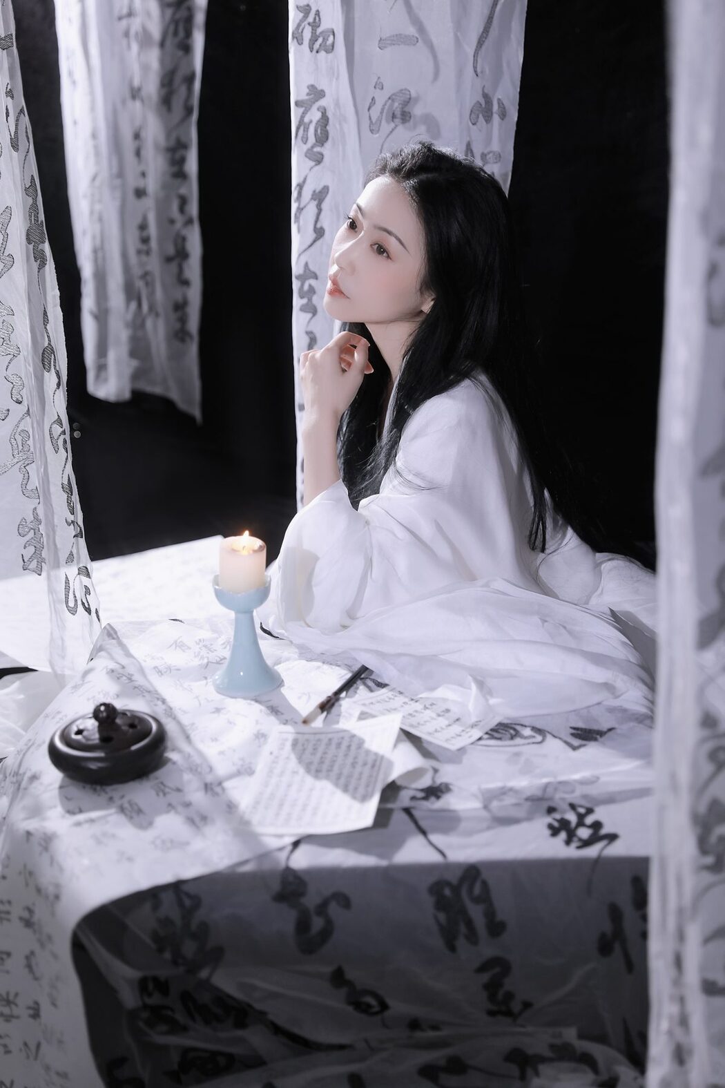 YiTuYu艺图语 Vol.3358 Li Li