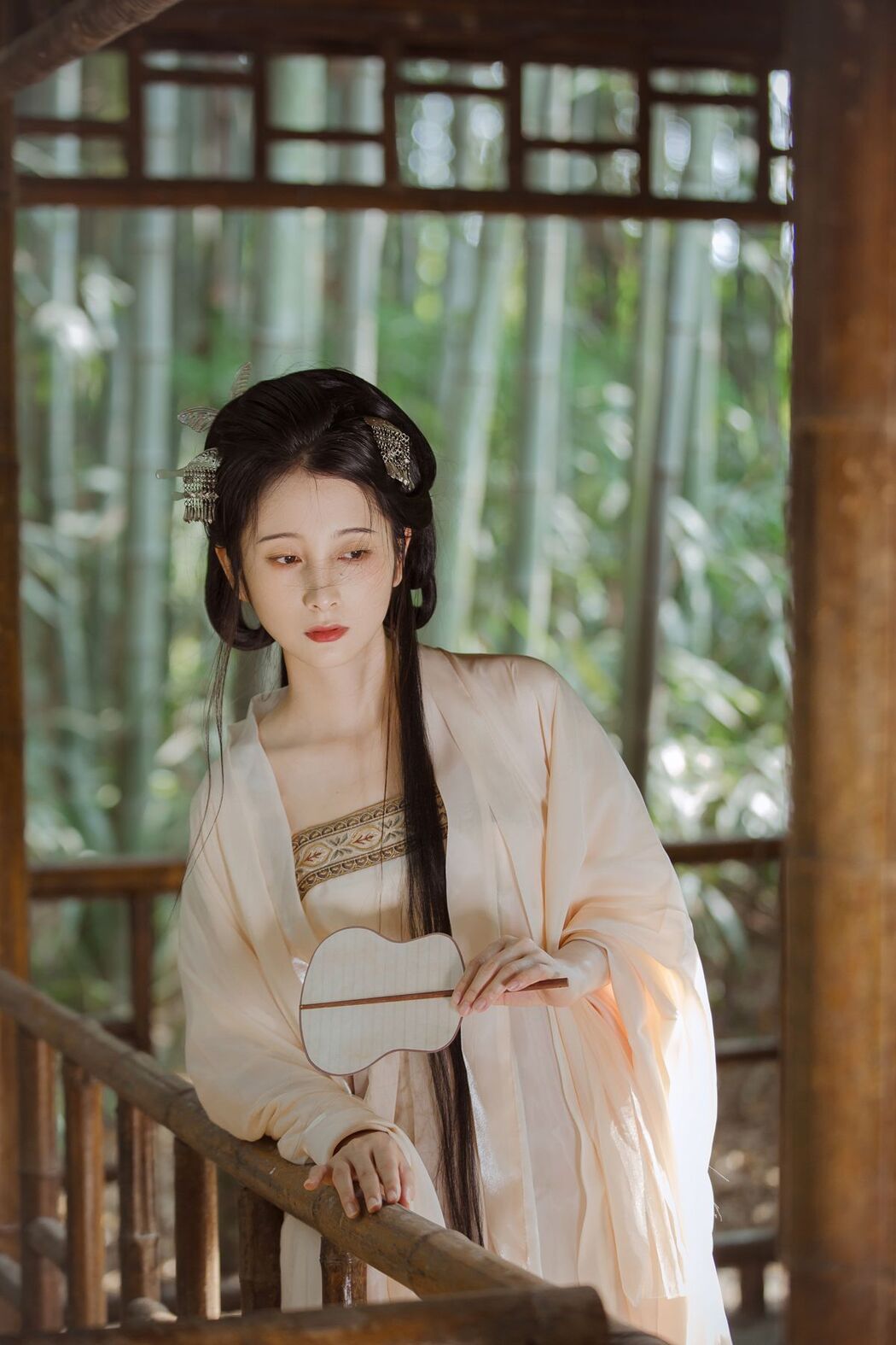 YiTuYu艺图语 Vol.3277 Wu Yue De San Hua Mao