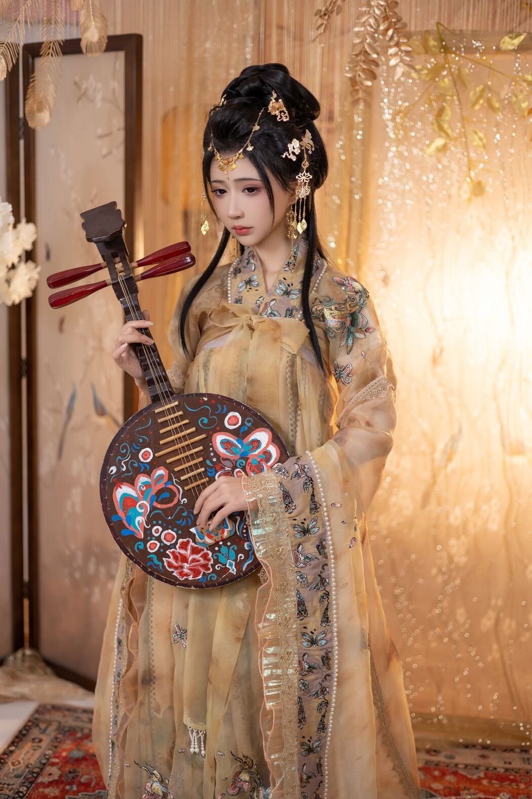 YiTuYu艺图语 Vol.3275 Qi Luo Sheng De Xiao Su Su