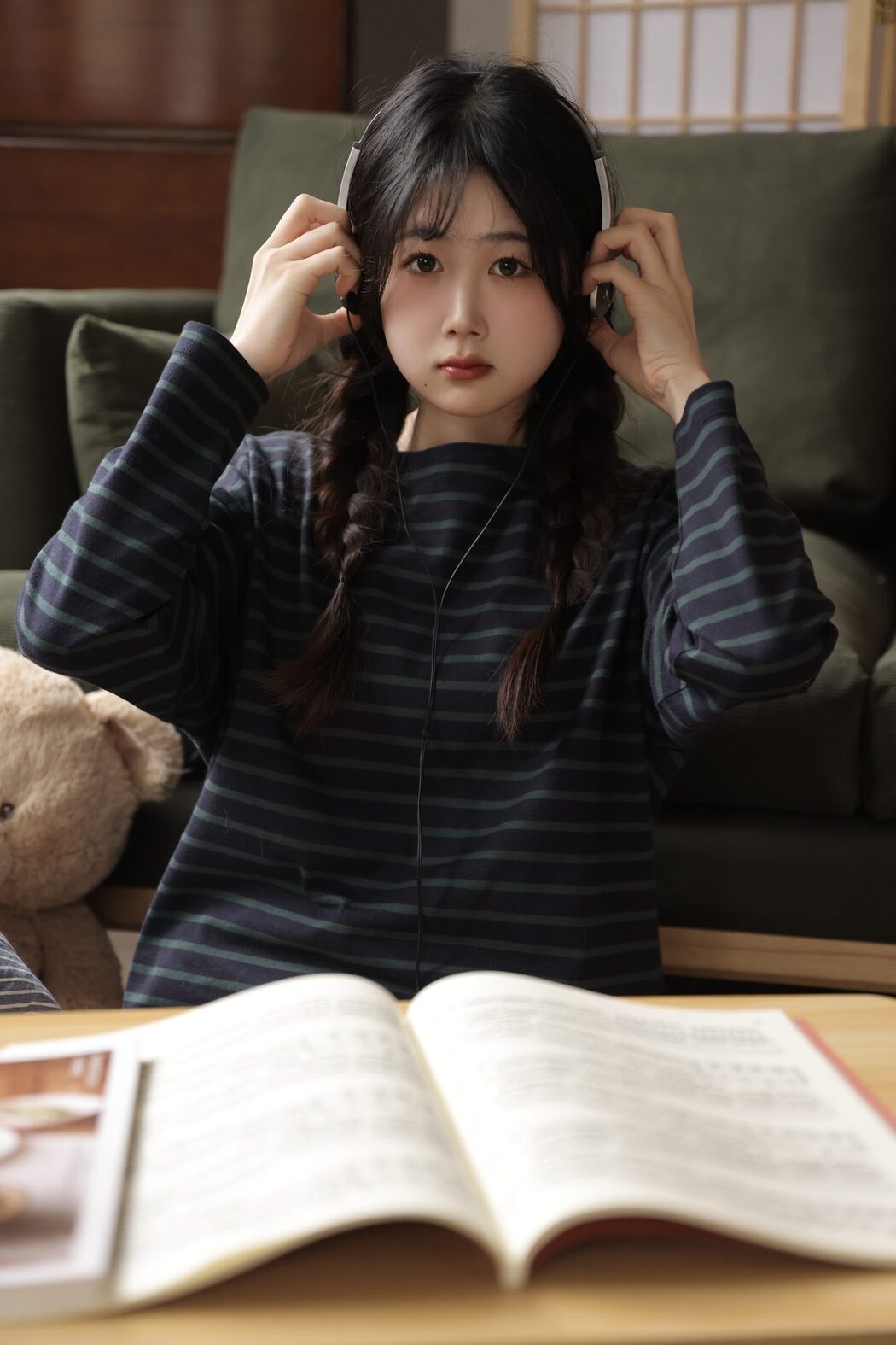 YiTuYu艺图语 Vol.3370 Nian Jiang