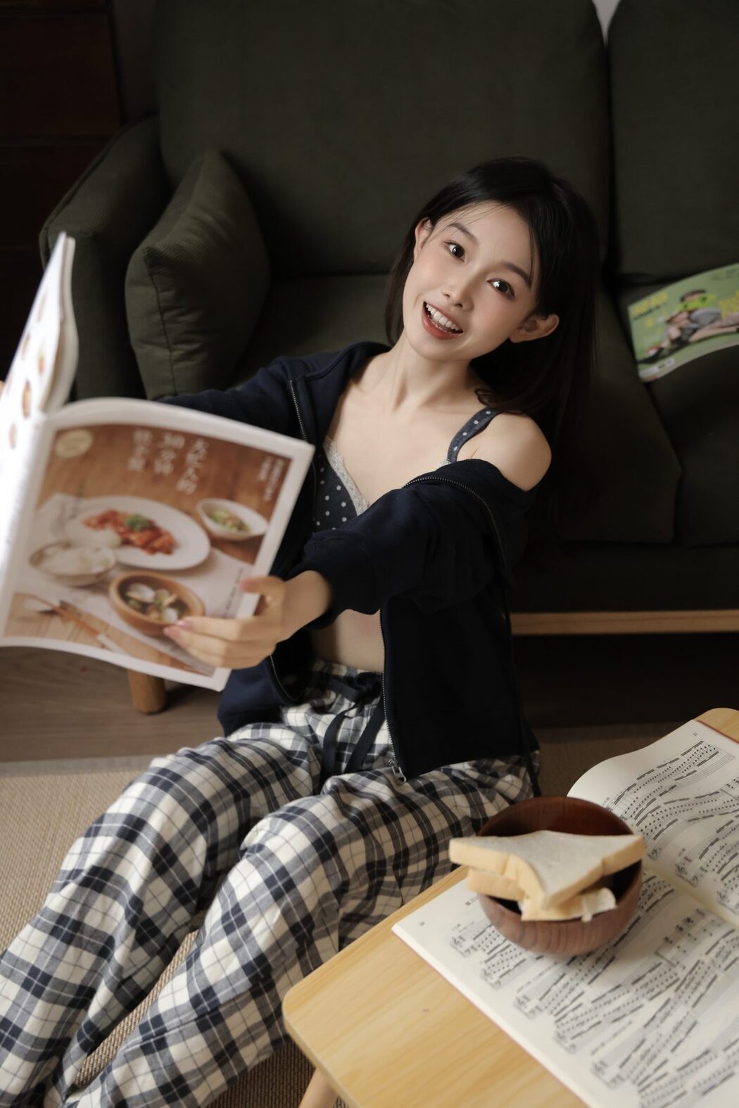 YiTuYu艺图语 Vol.3354 A Miao de Fan Fan