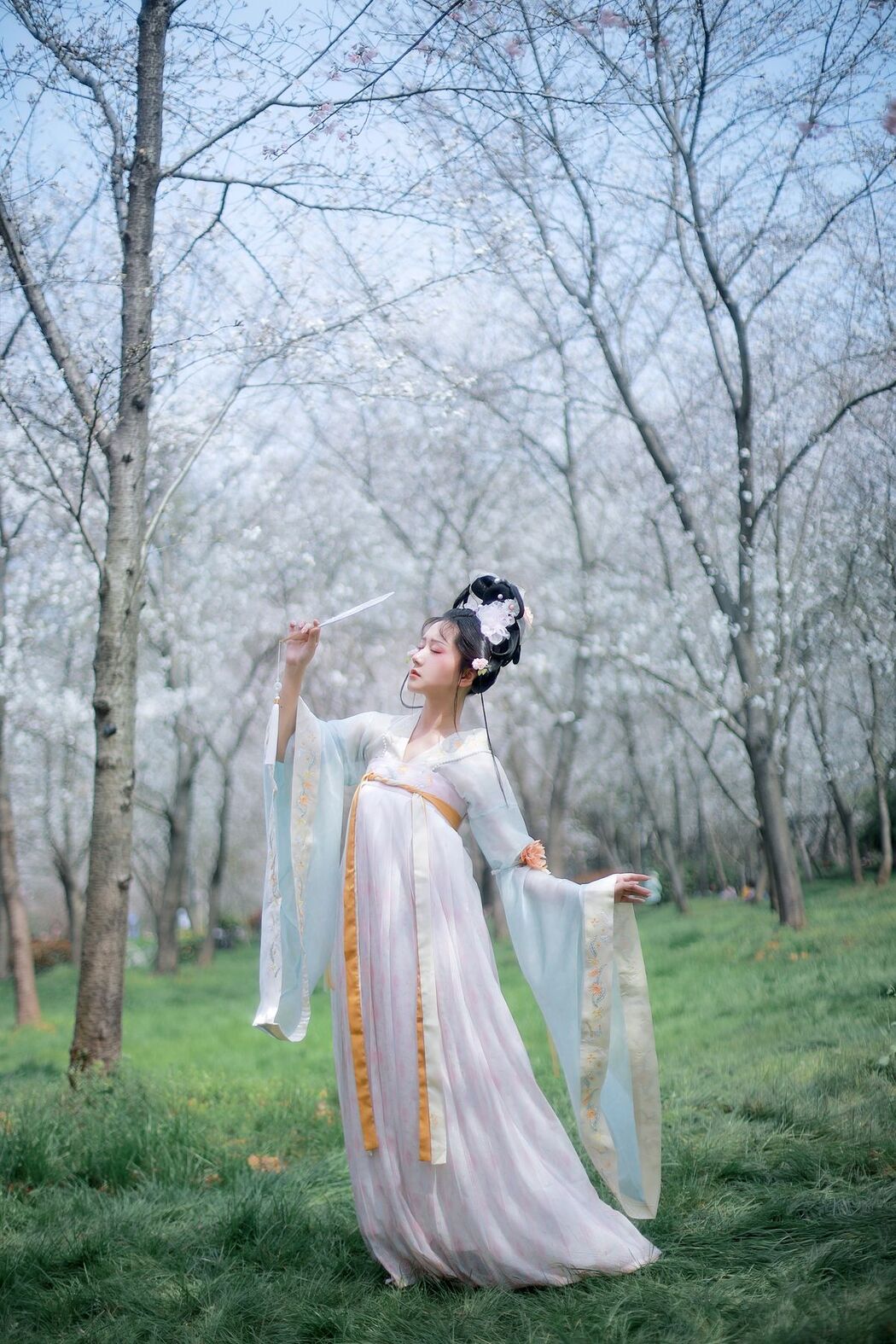 YiTuYu艺图语 Vol.3271 San Yu