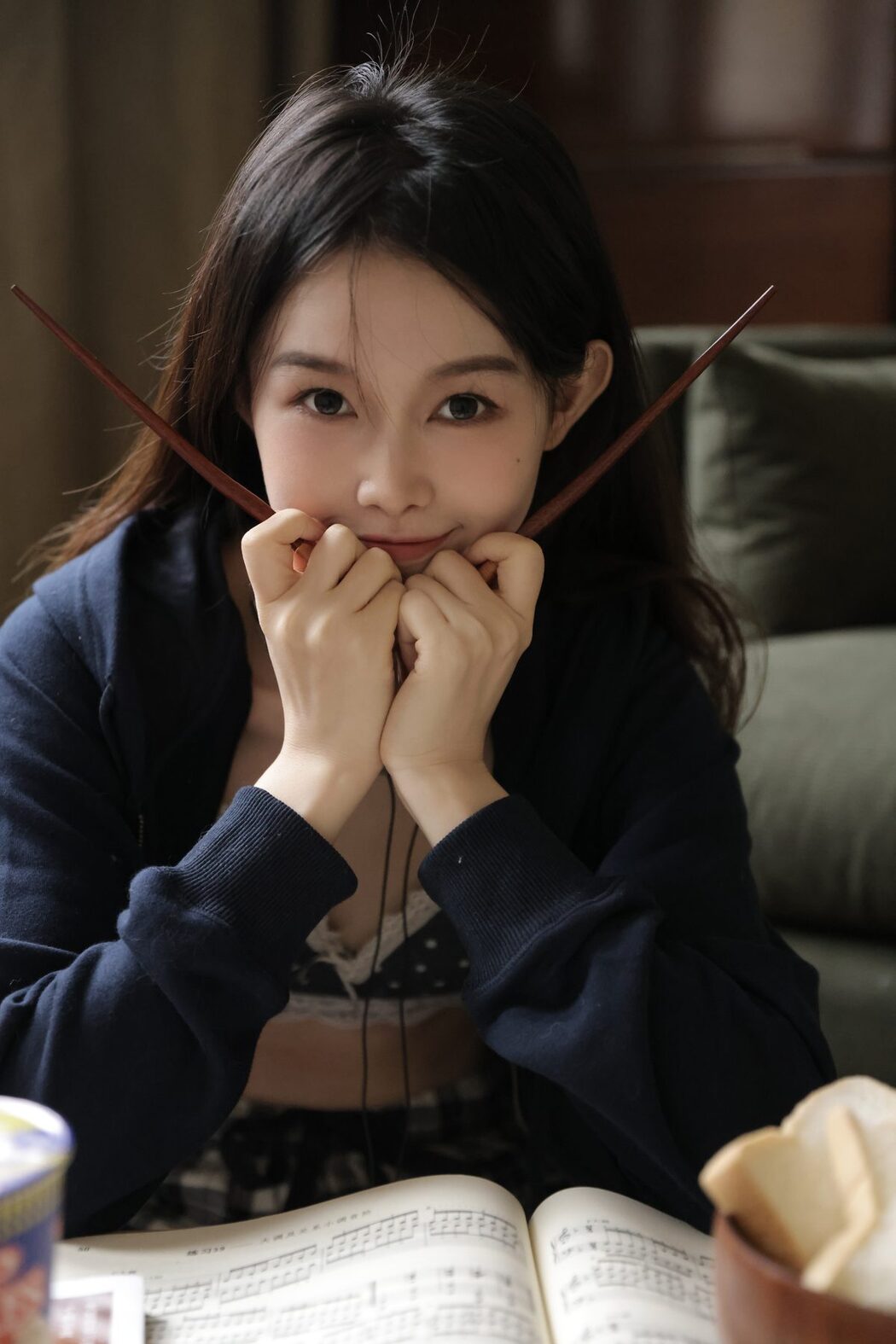 YiTuYu艺图语 Vol.3354 A Miao de Fan Fan