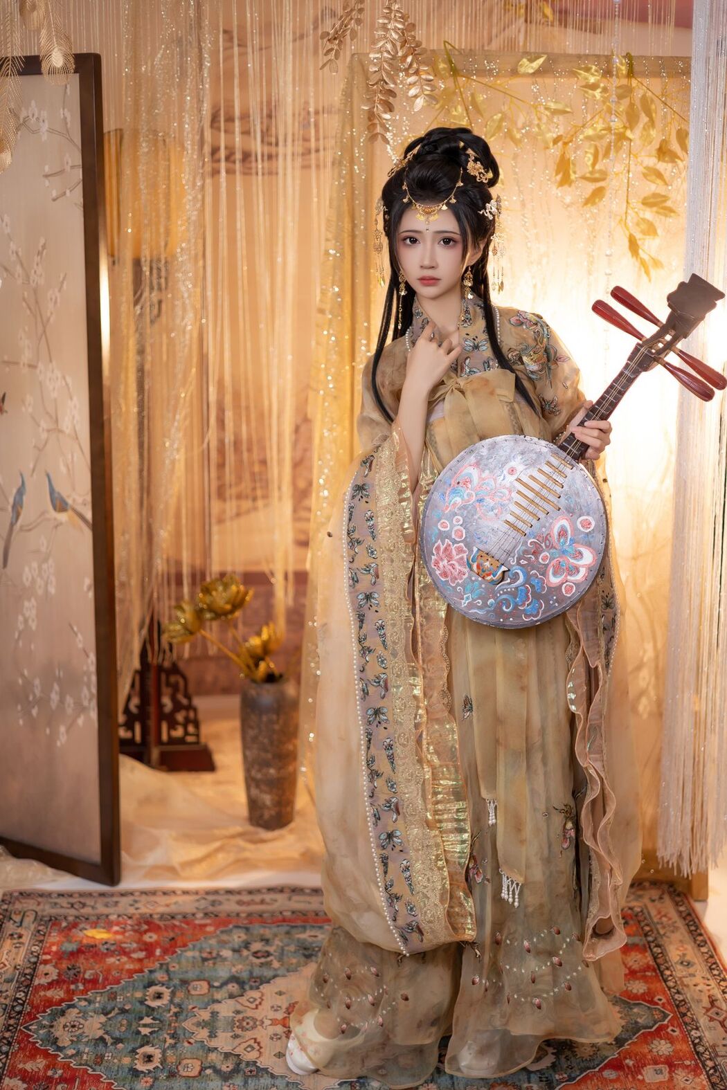 YiTuYu艺图语 Vol.3275 Qi Luo Sheng De Xiao Su Su