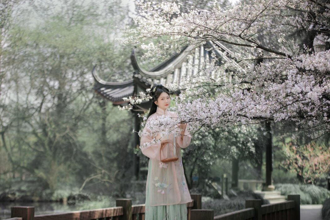 YiTuYu艺图语 Vol.325 Bao Bao