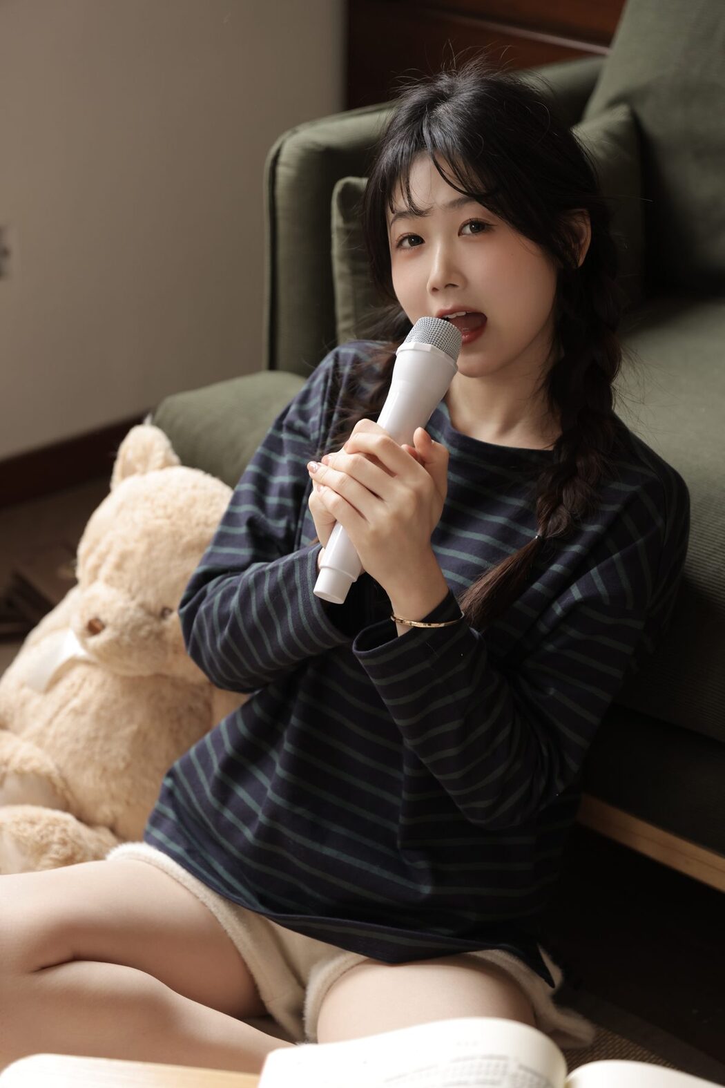 YiTuYu艺图语 Vol.3370 Nian Jiang