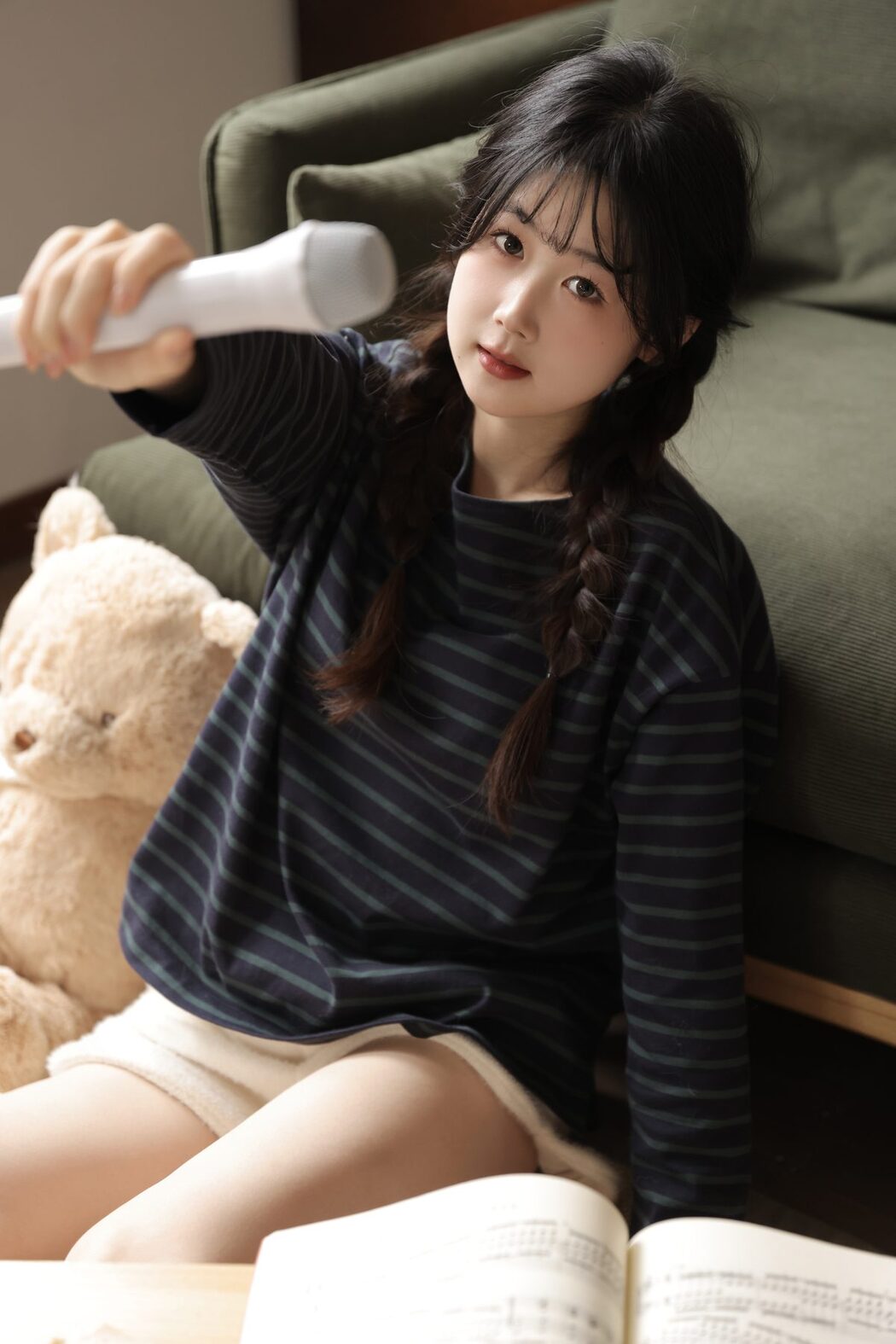 YiTuYu艺图语 Vol.3370 Nian Jiang