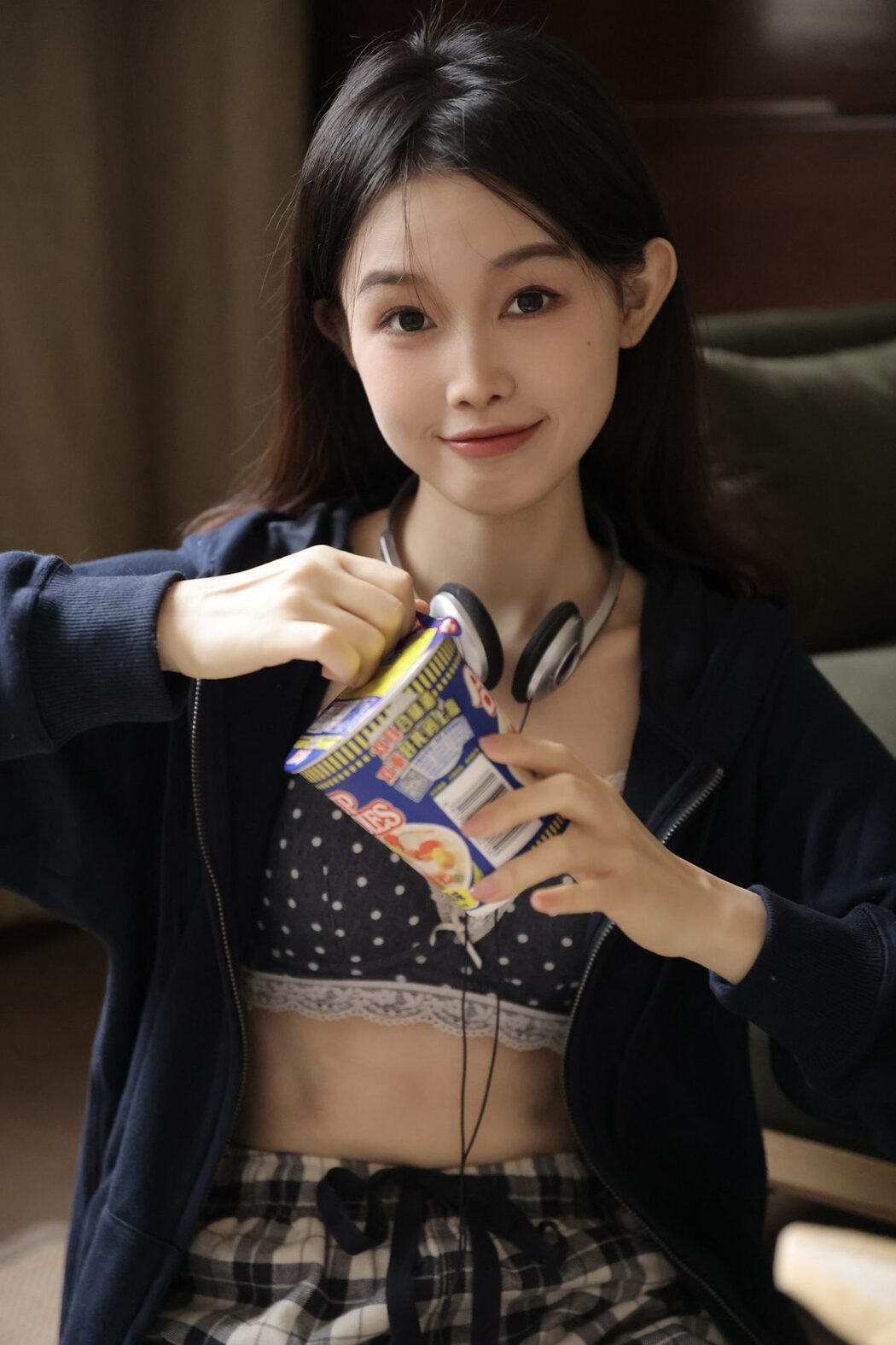 YiTuYu艺图语 Vol.3354 A Miao de Fan Fan