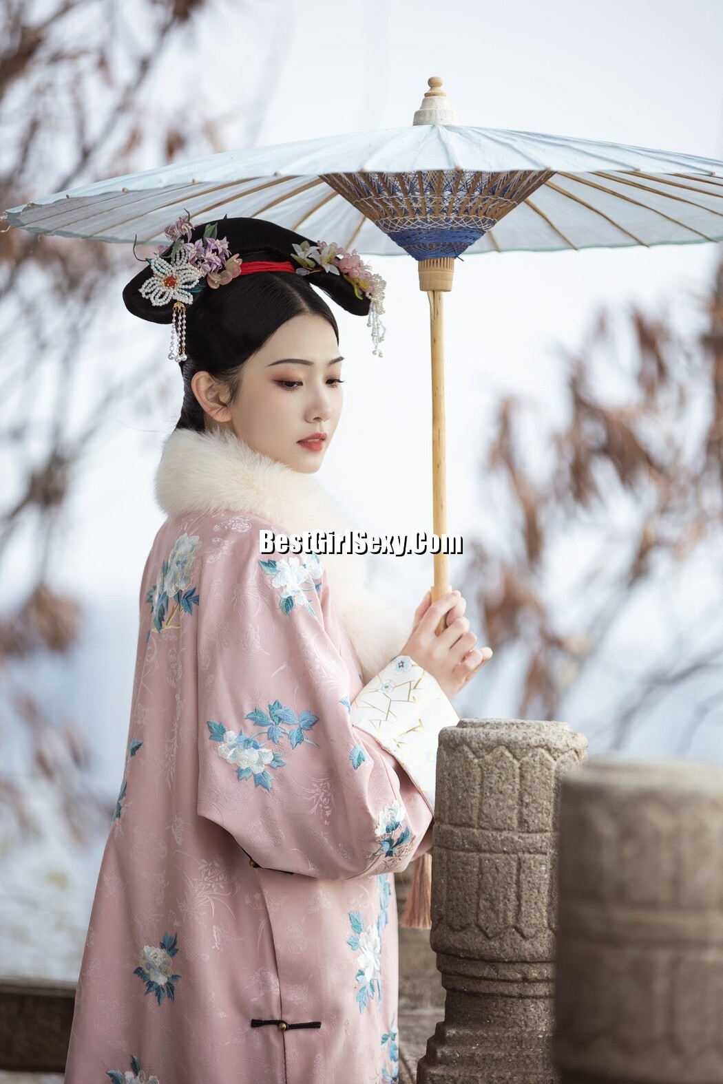 YiTuYu艺图语 Vol.3506 Zhi Zhi Qi