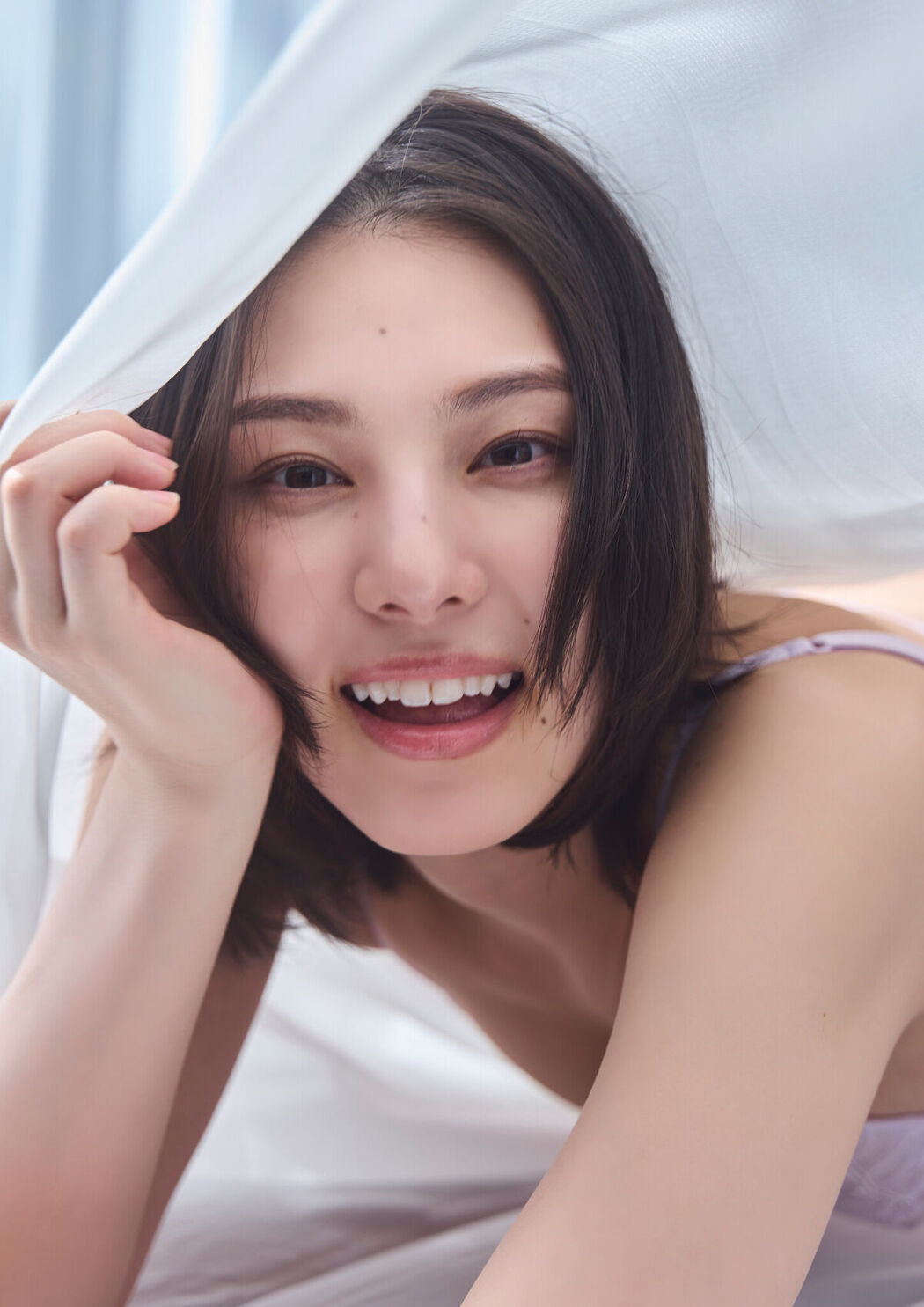 JP Iori Sagara 相樂伊織 – 背中から抱きしめて