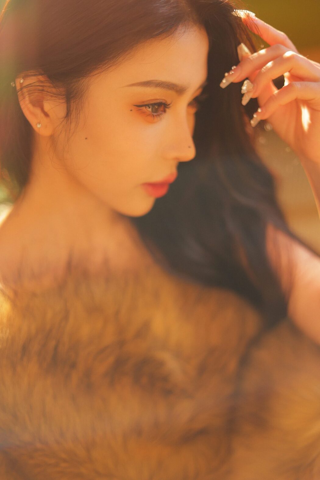 YiTuYu艺图语 Vol.3425 Rong Rong
