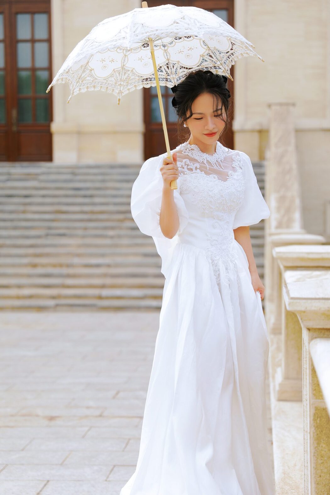 YiTuYu艺图语 Vol.3408 Xiao Xiao Chong Laura