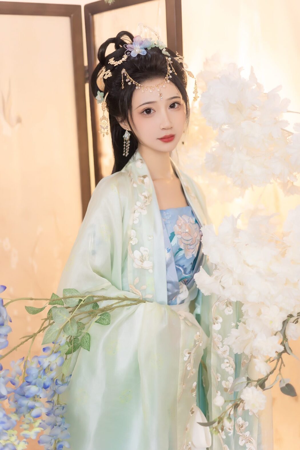 YiTuYu艺图语 Vol.3445 Qi Luo Sheng De Xiao Su Su