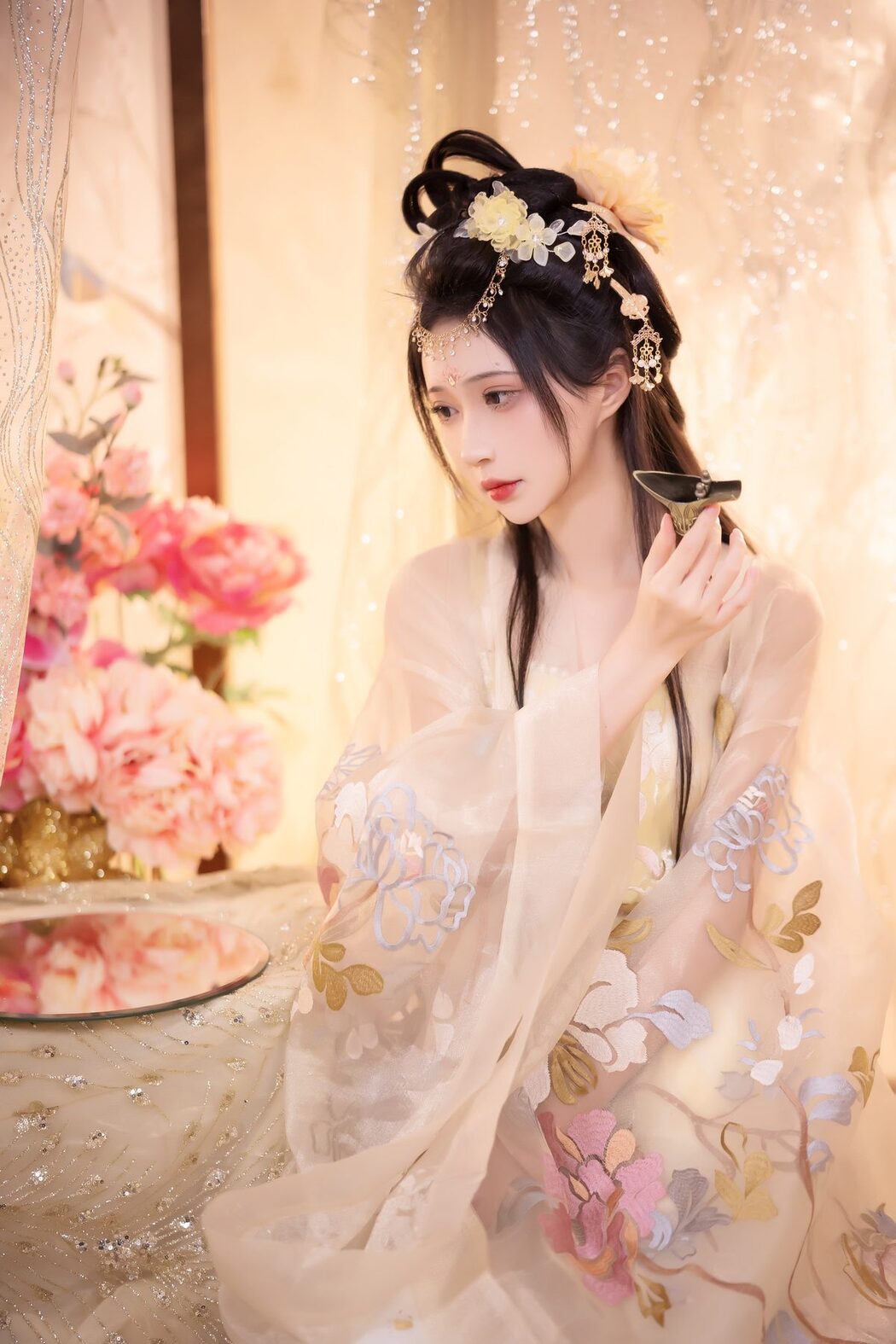 YiTuYu艺图语 Vol.3498 Qi Luo Sheng De Xiao Su Su