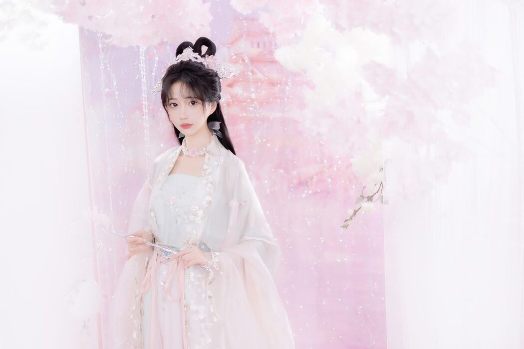 YiTuYu艺图语 Vol.3521 Qi Luo Sheng De Xiao Su Su