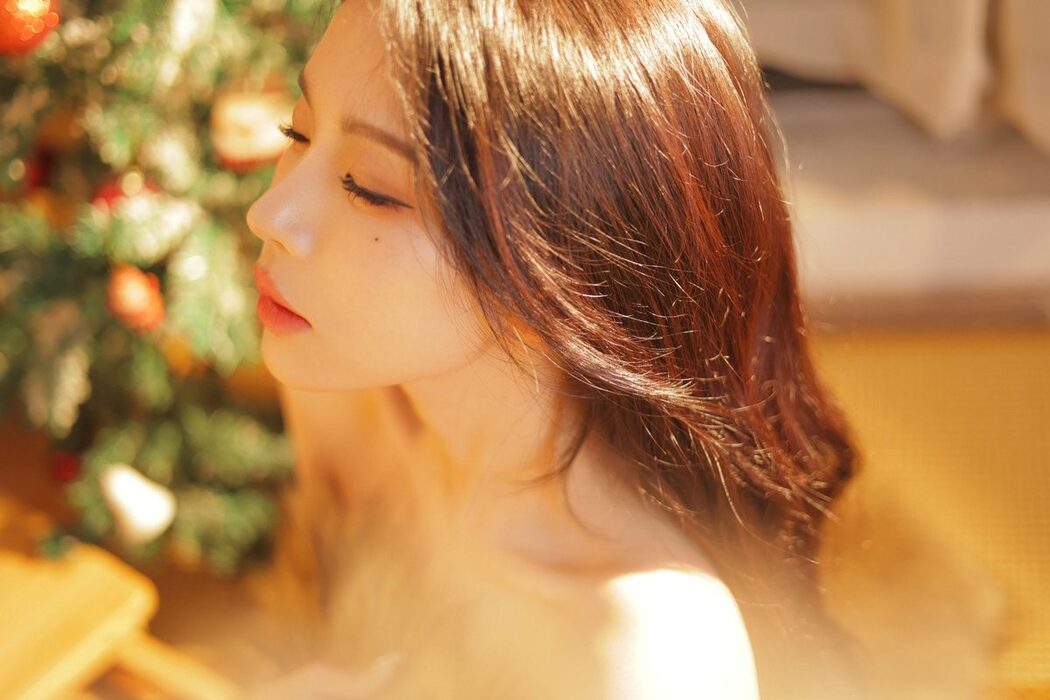 YiTuYu艺图语 Vol.3425 Rong Rong