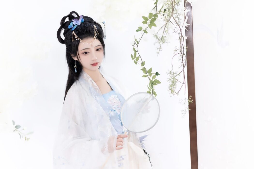 YiTuYu艺图语 Vol.3412 Qi Luo Sheng De Xiao Su Su