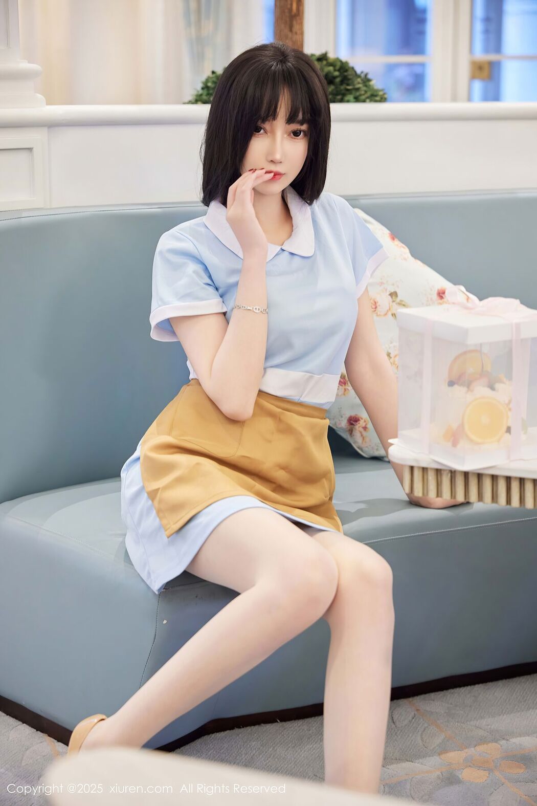 XiuRen秀人网 No.9864 Yue Er Yue Er