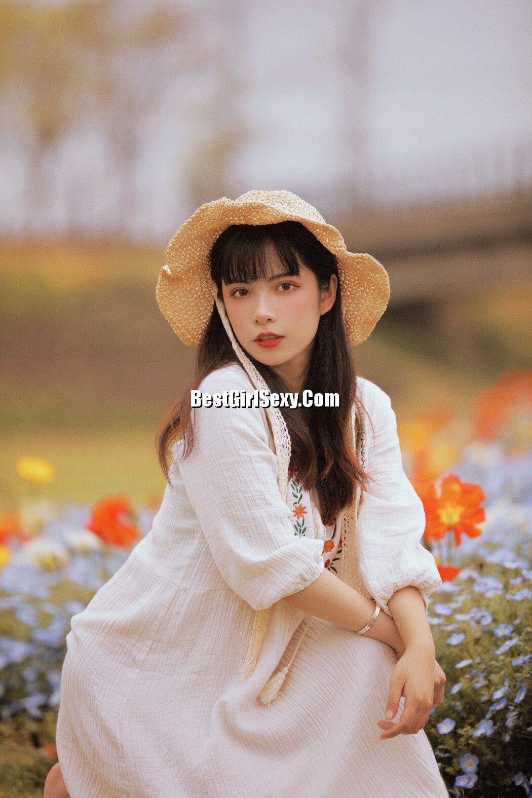 YiTuYu艺图语 Vol.3494 Ga Li Ya Ga Li