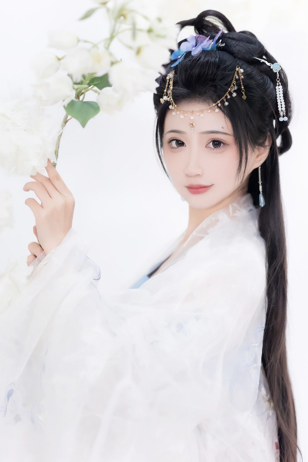 YiTuYu艺图语 Vol.3412 Qi Luo Sheng De Xiao Su Su Cover Photo
