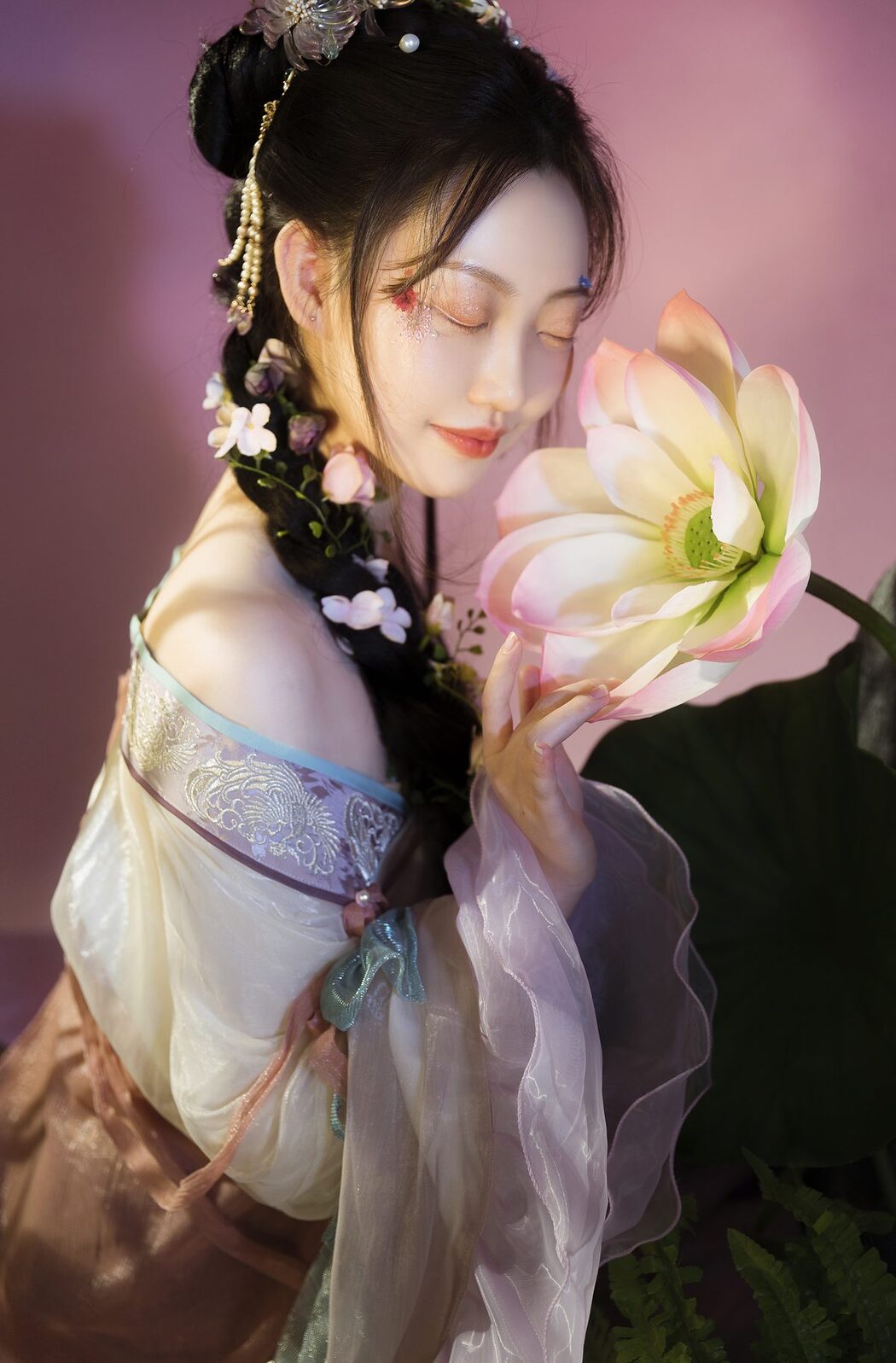 YiTuYu艺图语 Vol.3451 Ran Meng Bu Shi Wei Han Zi