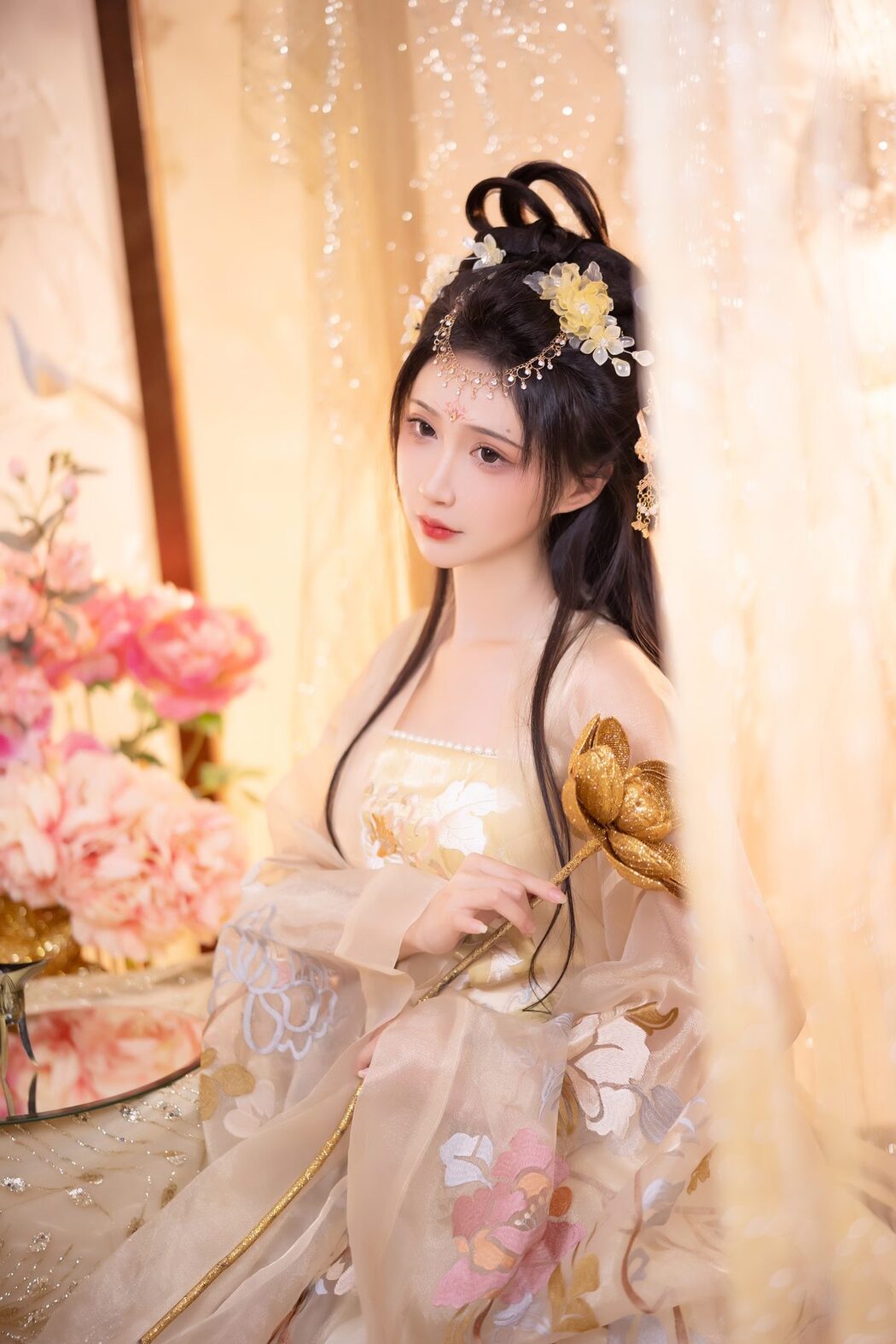 YiTuYu艺图语 Vol.3498 Qi Luo Sheng De Xiao Su Su