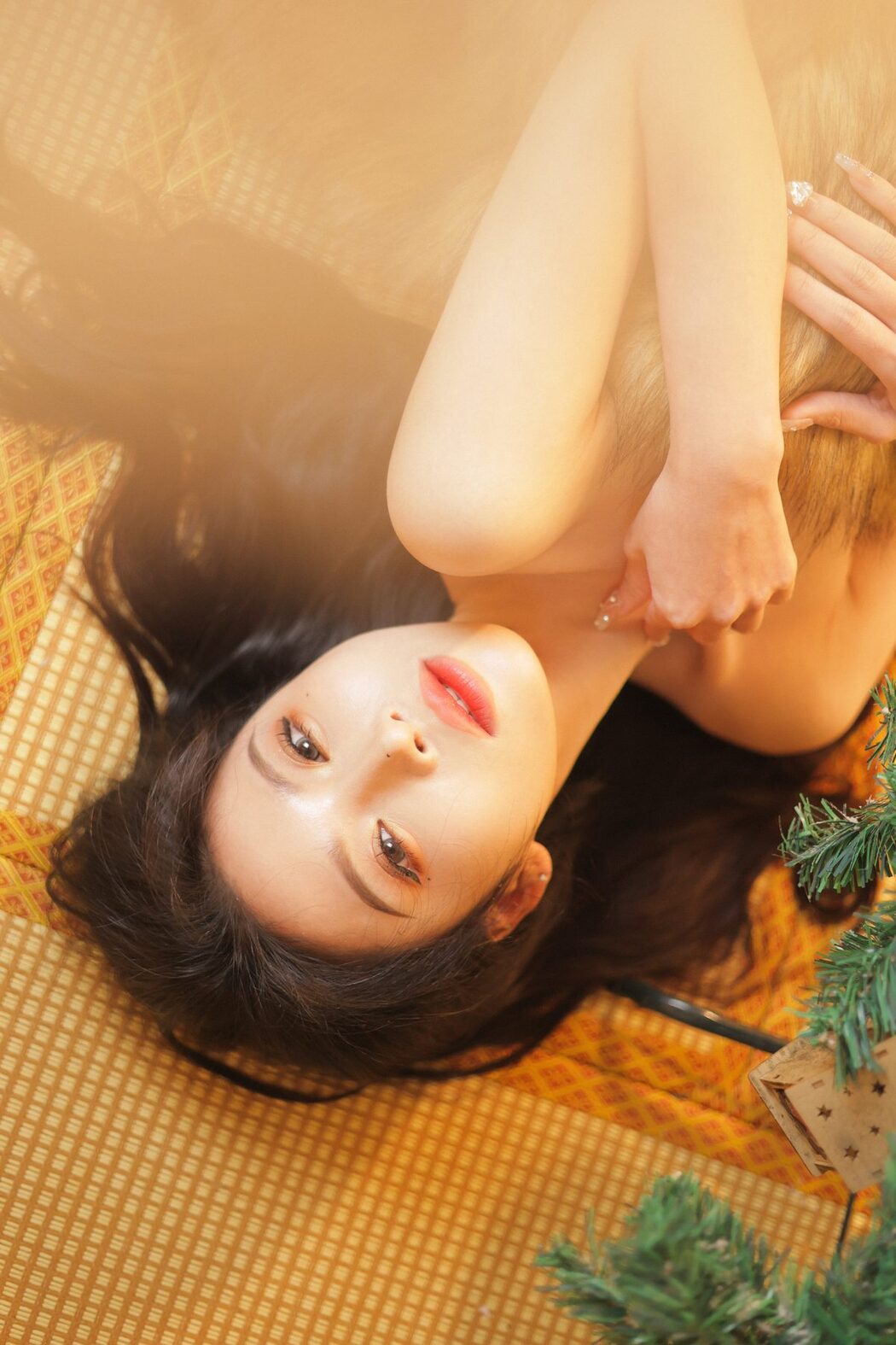 YiTuYu艺图语 Vol.3425 Rong Rong