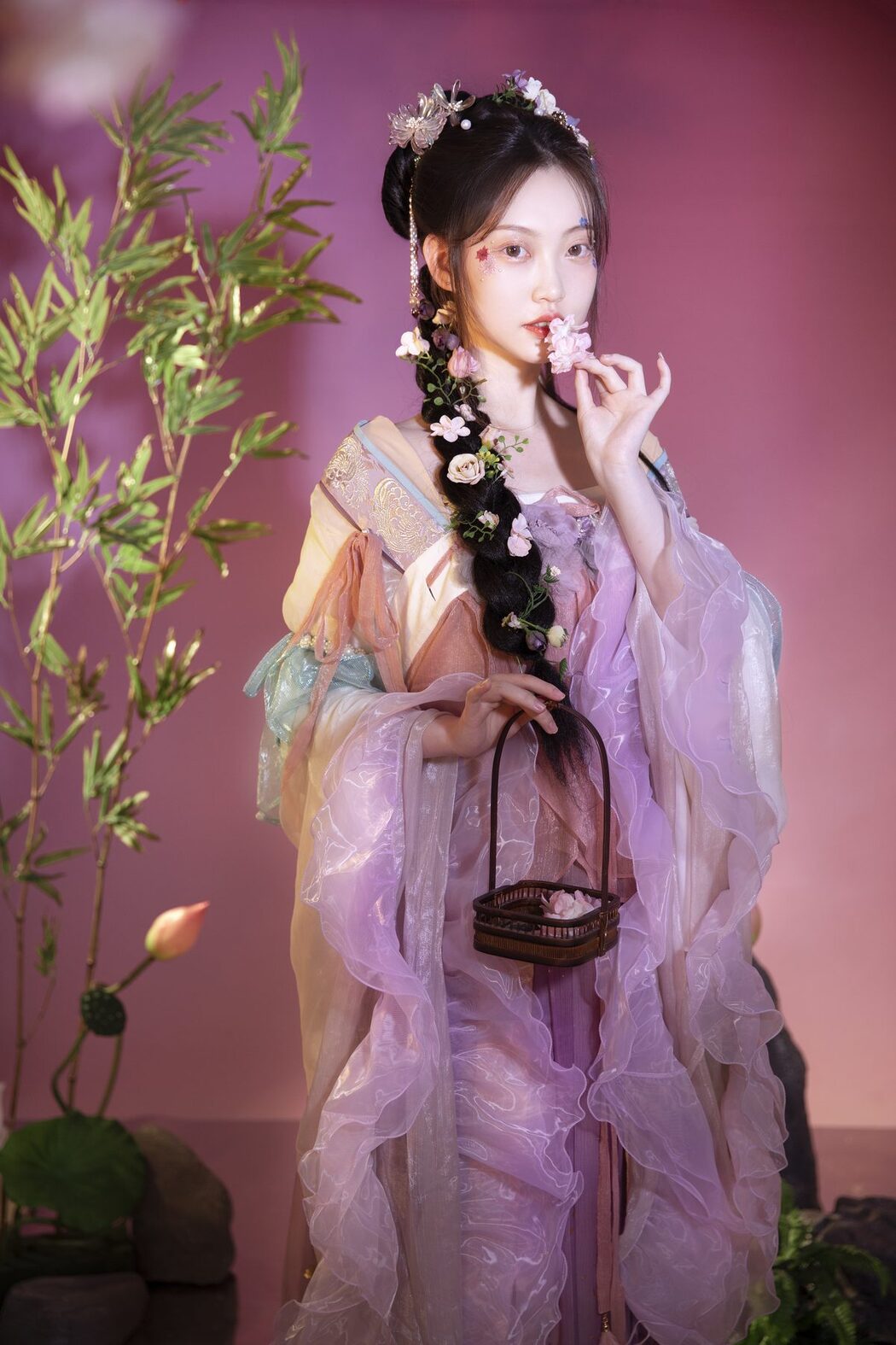 YiTuYu艺图语 Vol.3451 Ran Meng Bu Shi Wei Han Zi
