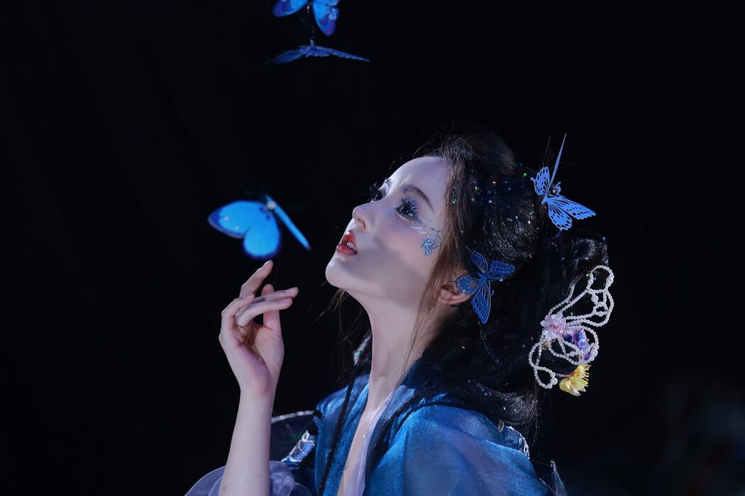 YiTuYu艺图语 Vol.3446 Tian Qing Hou De Ying Hua Hua