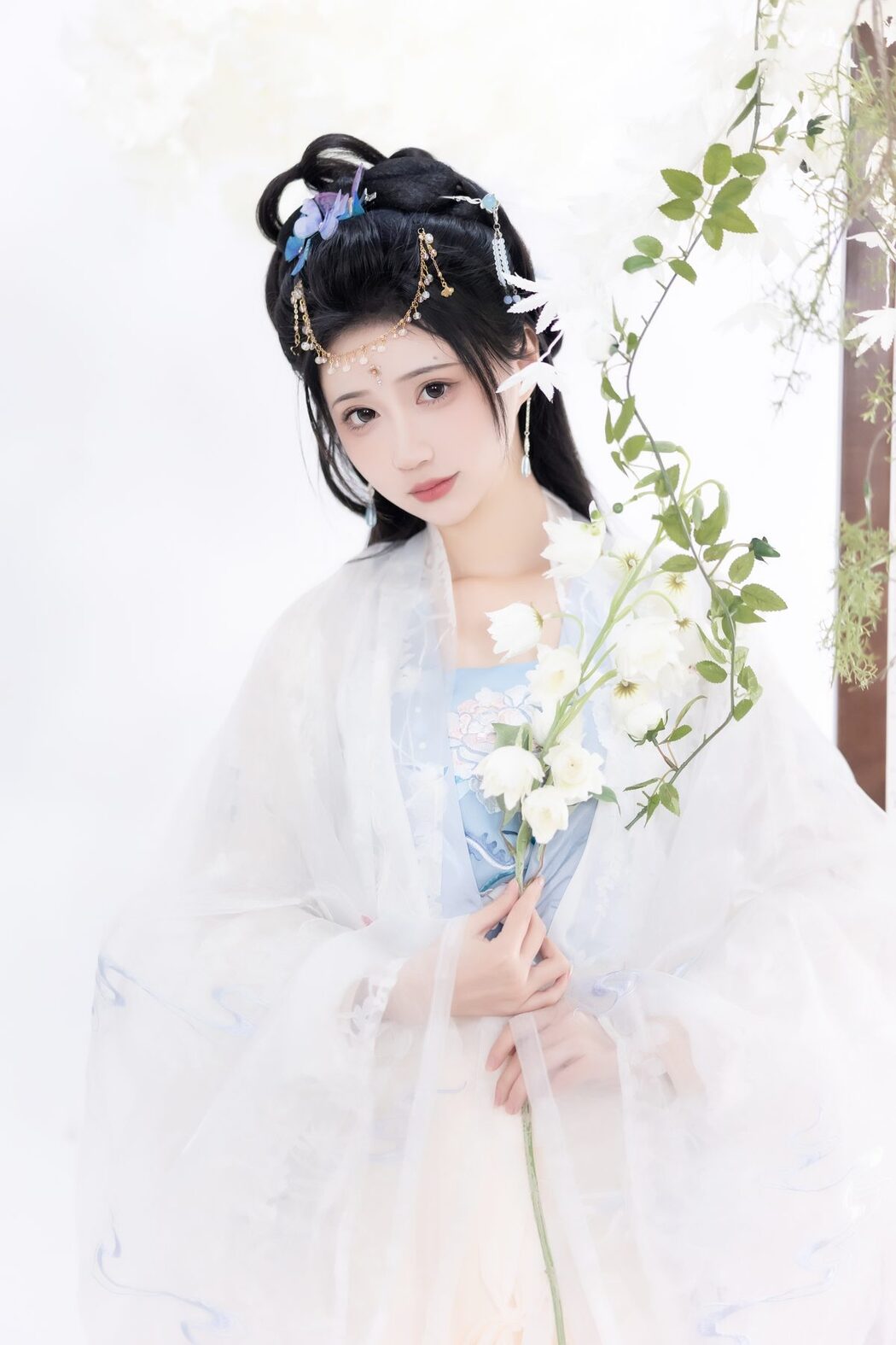 YiTuYu艺图语 Vol.3412 Qi Luo Sheng De Xiao Su Su