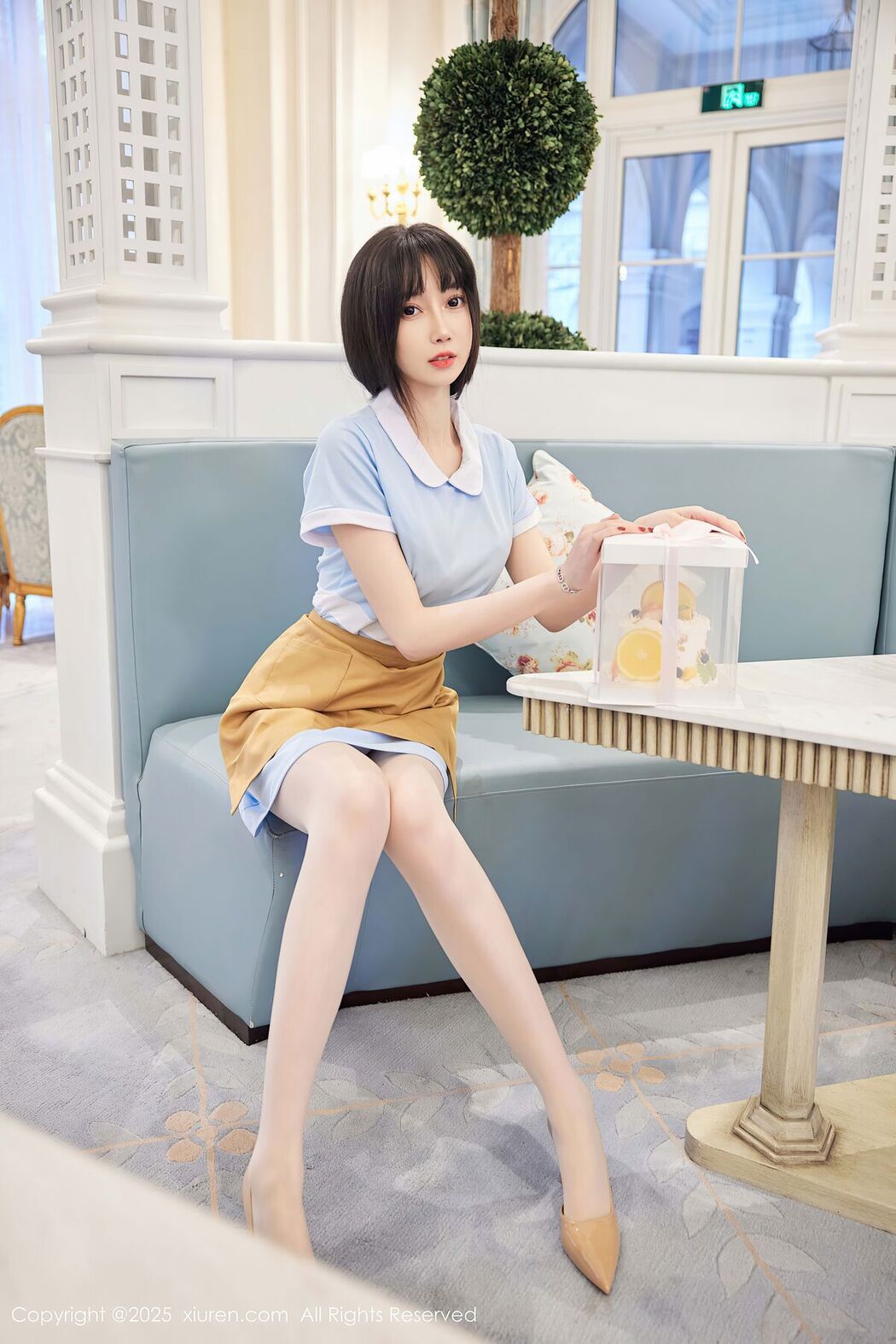 XiuRen秀人网 No.9864 Yue Er Yue Er