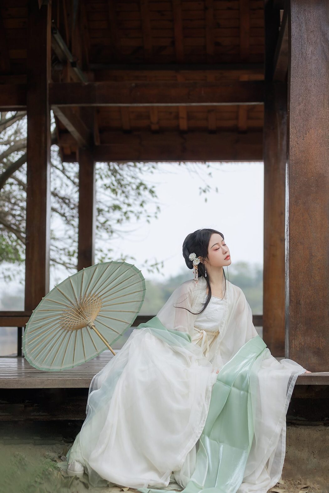 YiTuYu艺图语 Vol.3529 Li Yi Yi