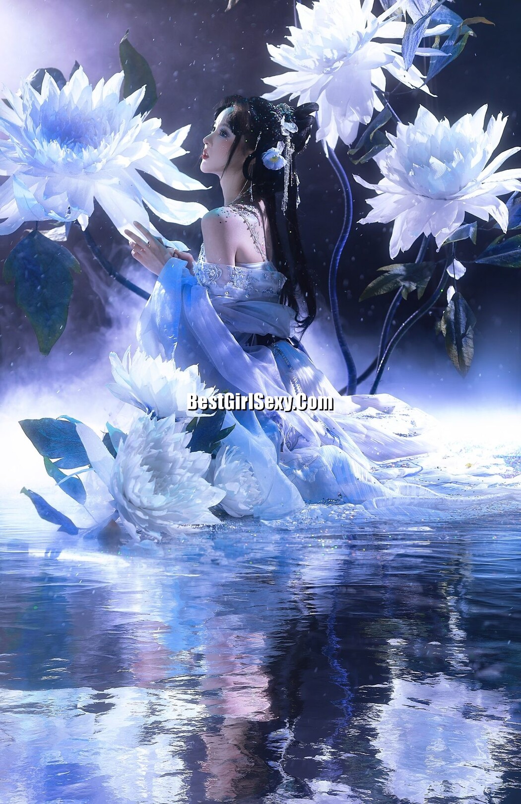 YiTuYu艺图语 Vol.3478 Tian Qing Hou De Ying Hua Hua