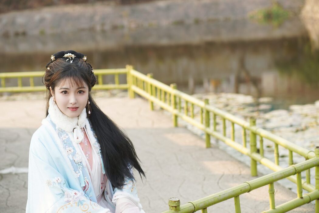 YiTuYu艺图语 Vol.3389 Zha Ji Bing Ke Le