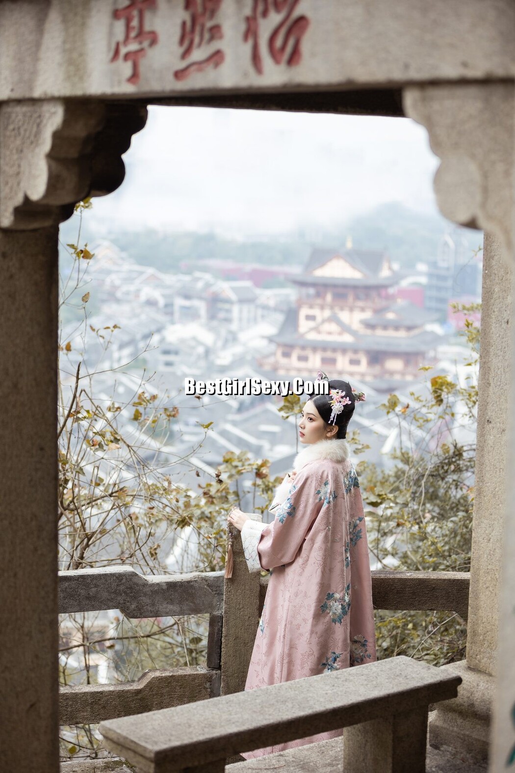 YiTuYu艺图语 Vol.3506 Zhi Zhi Qi