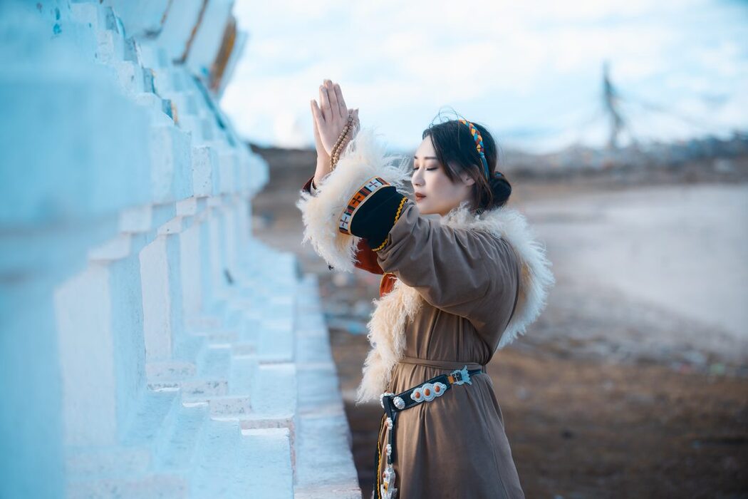 YiTuYu艺图语 Vol.3493 Liang Tiao Yu Bai Bai