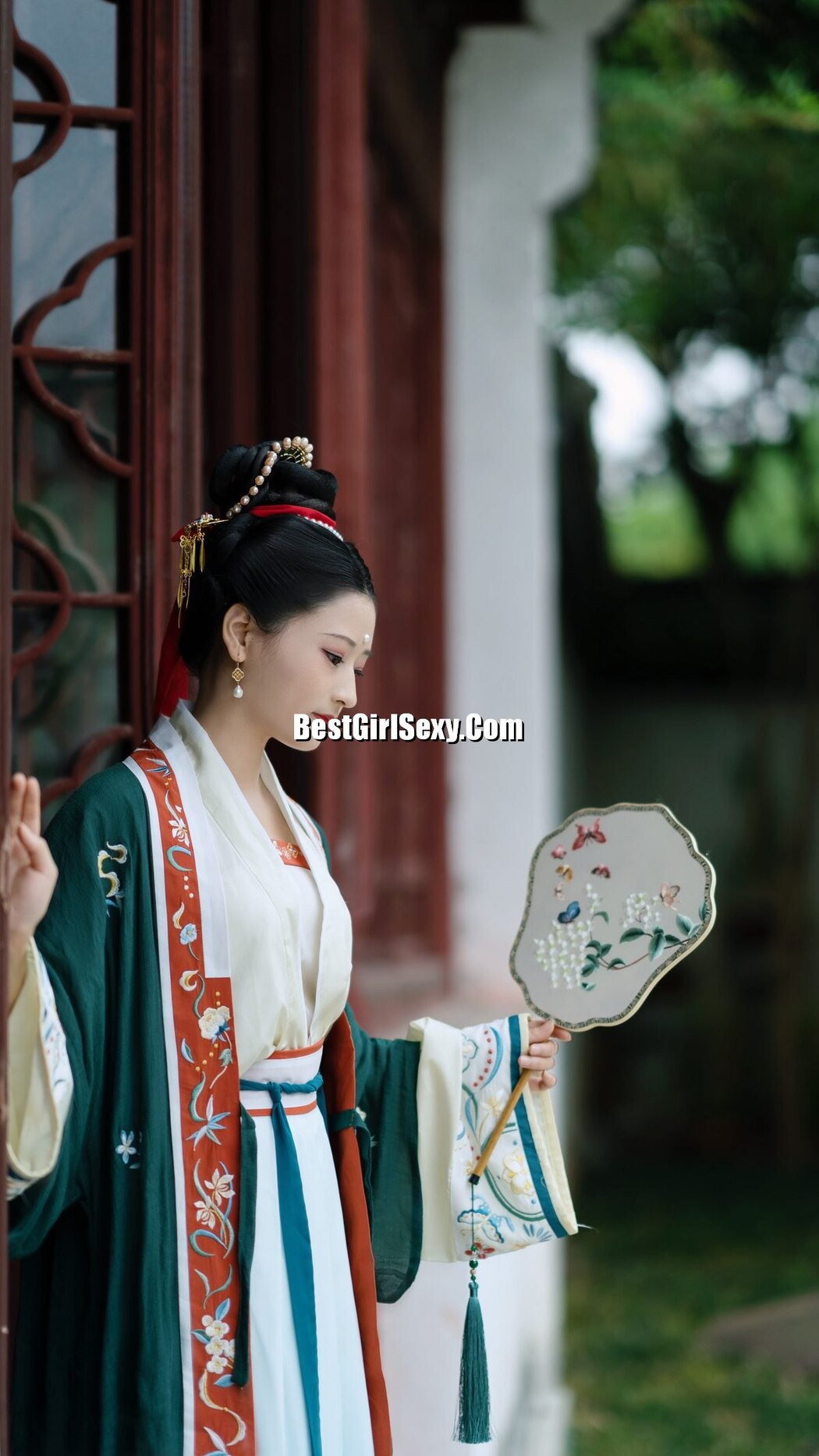 YiTuYu艺图语 Vol.3381 Jin yan JINYAN99