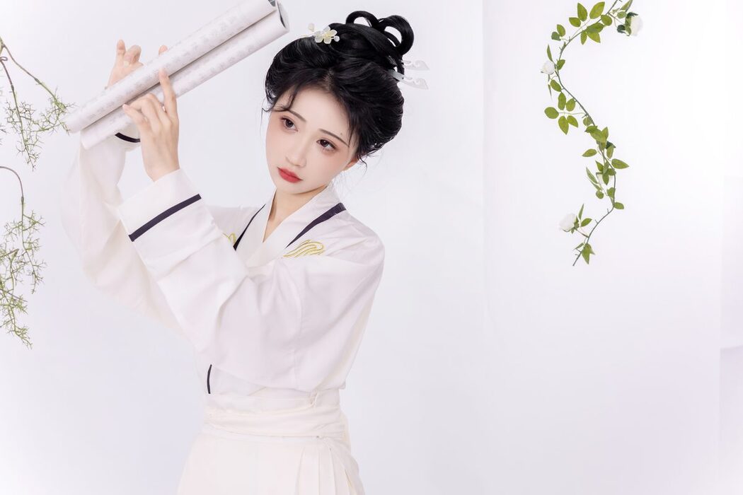 YiTuYu艺图语 Vol.3527 Qi Luo Sheng De Xiao Su Su