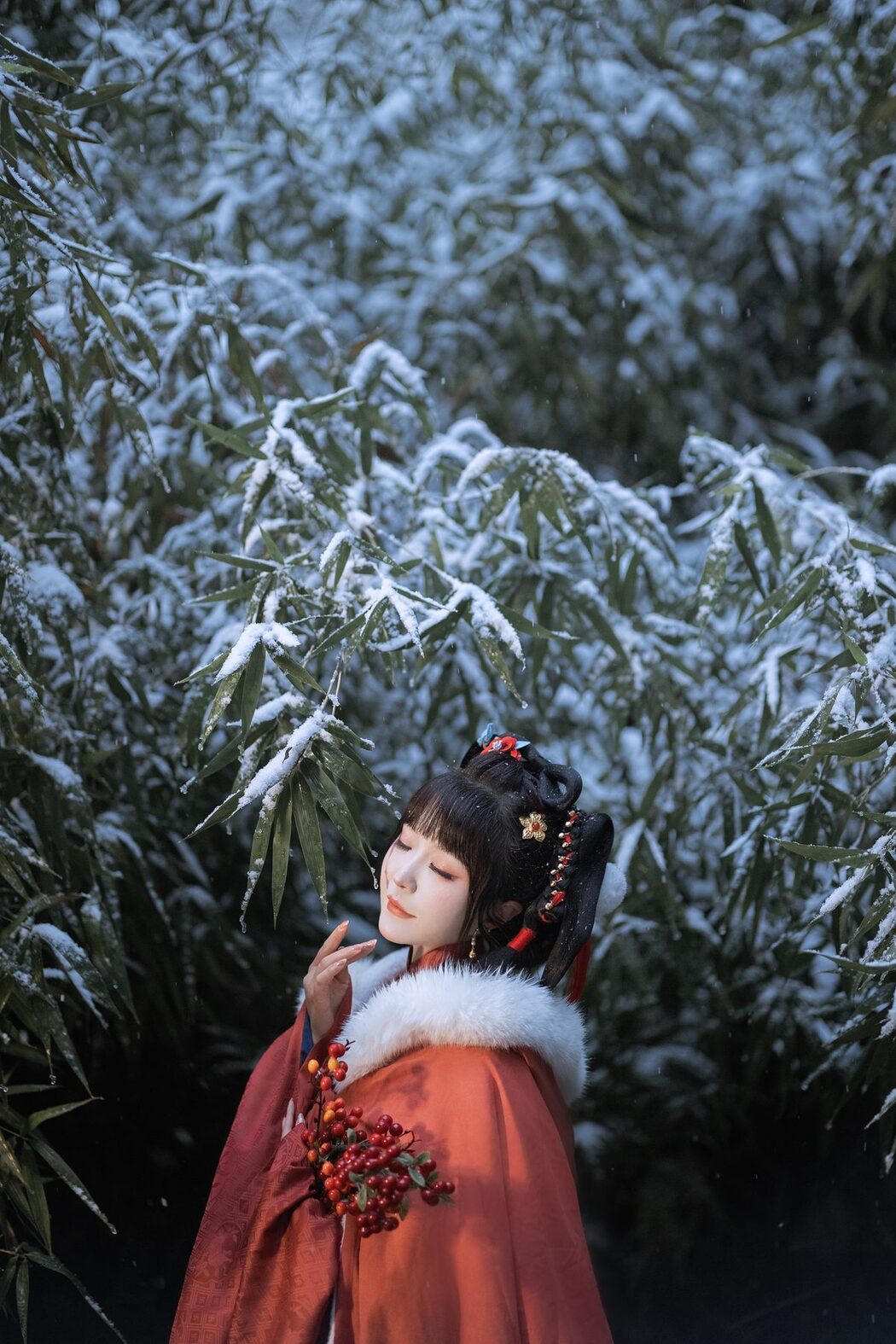 YiTuYu艺图语 Vol.3475 Lu Lu Haley