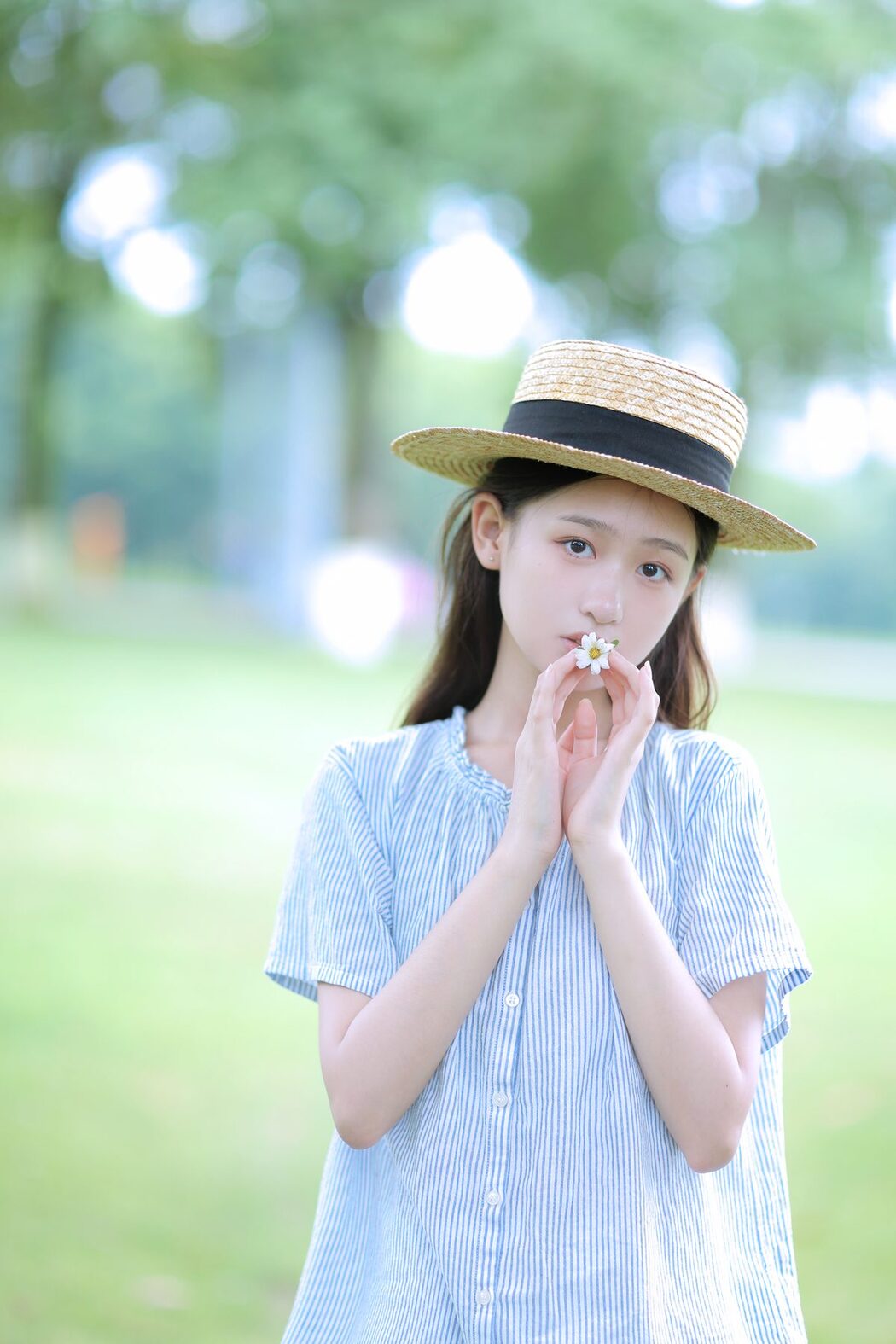YiTuYu艺图语 Vol.3409 Rui Qiu De Kuai Le Ren Sheng
