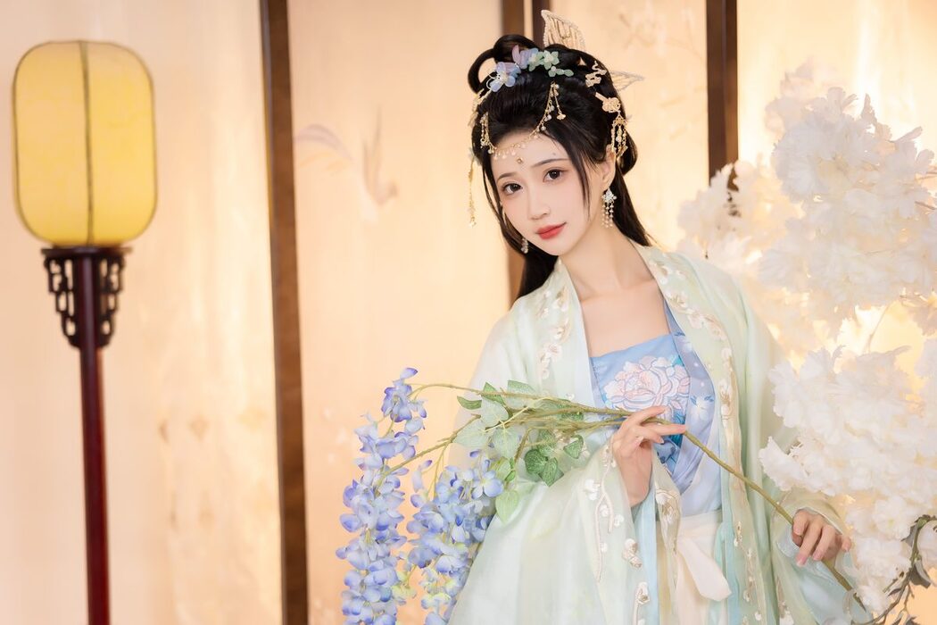 YiTuYu艺图语 Vol.3445 Qi Luo Sheng De Xiao Su Su